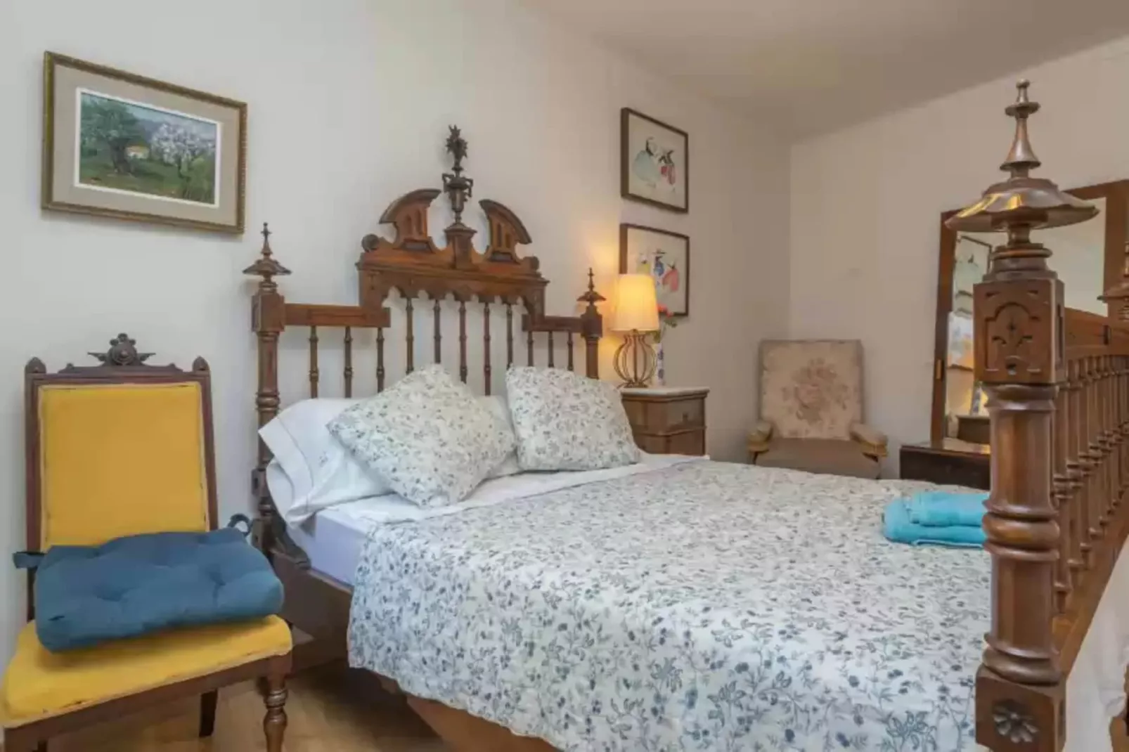 Can Vidal-Schlafzimmer
