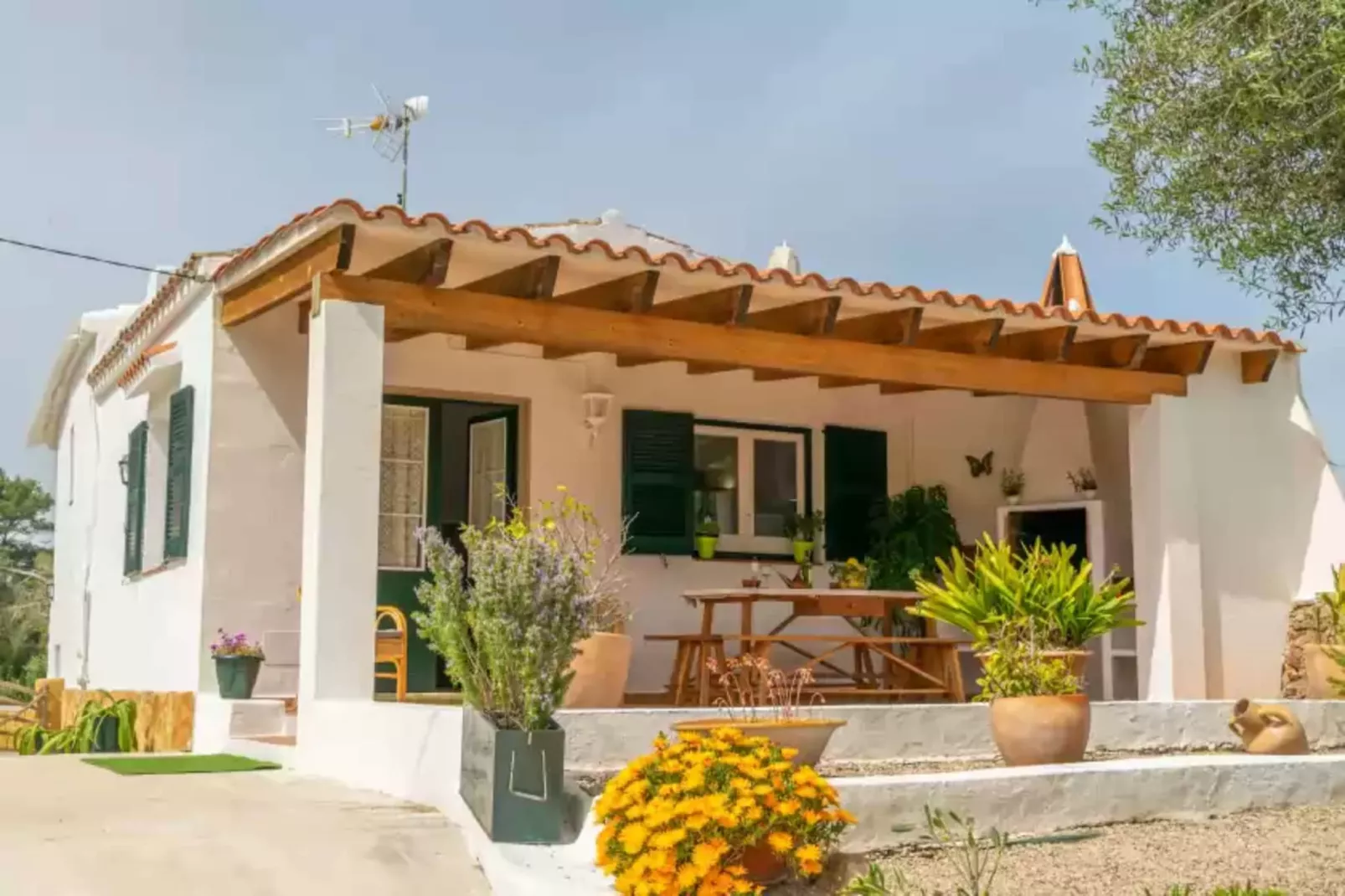 Casa Dina-Exterior summer