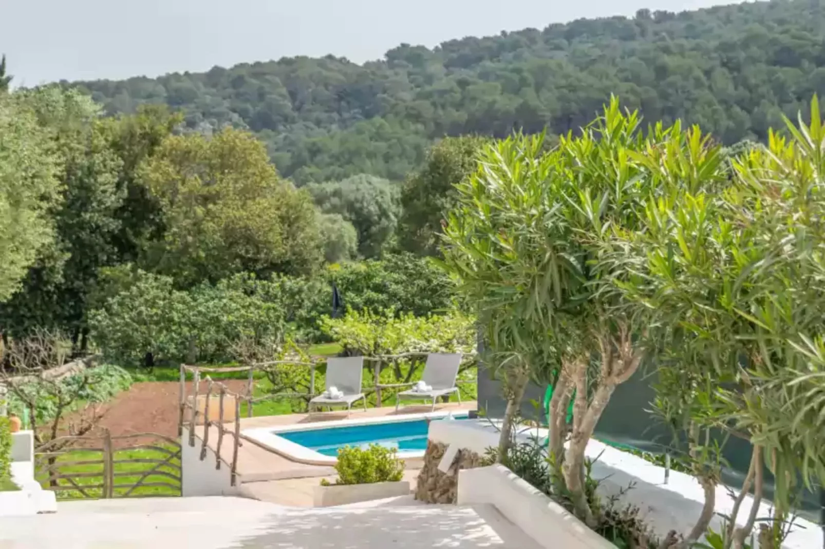 Casa Dina-Pool