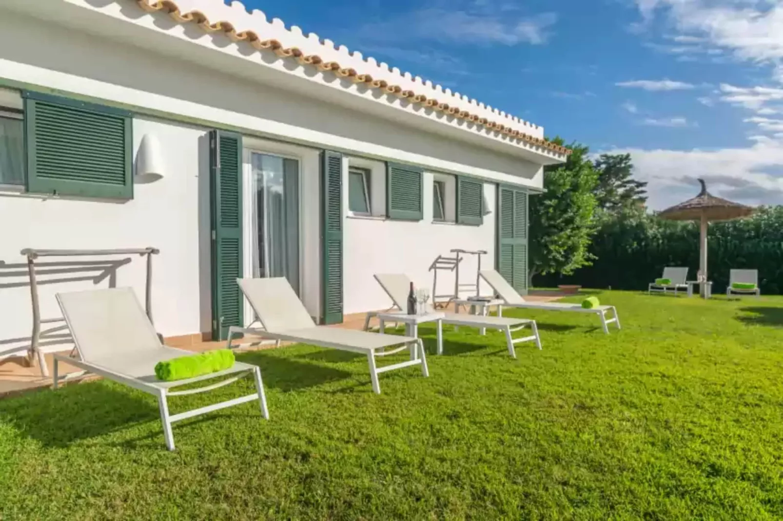 Villa Binimigi-Exterior summer