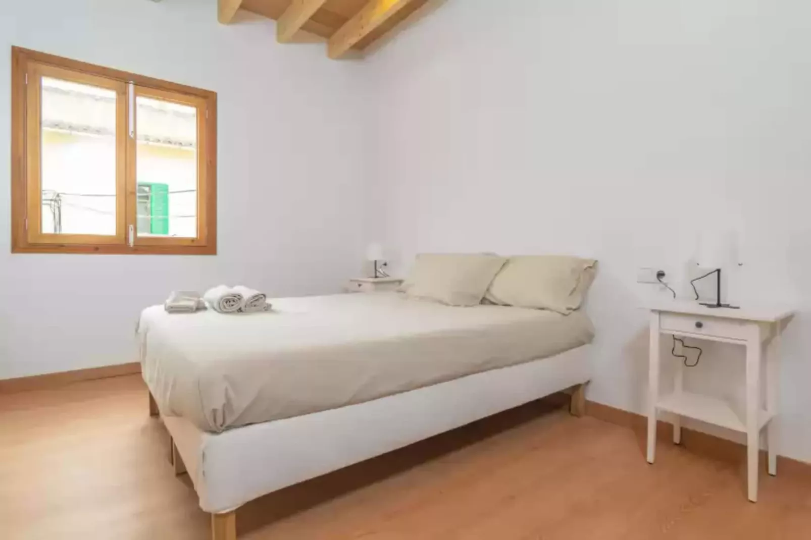 Can Serral-Bedroom