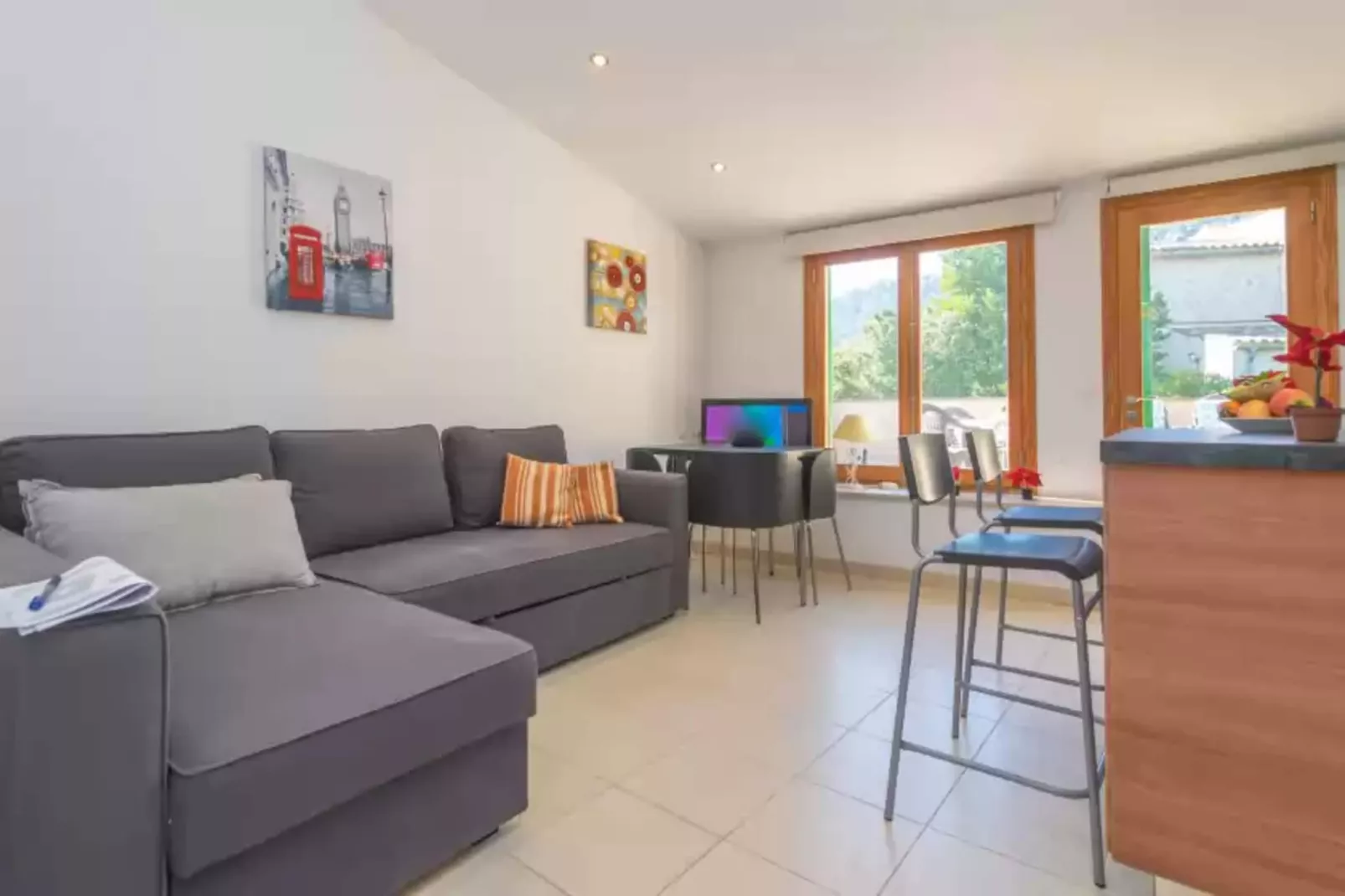 Casa Nord 10pax-Living room