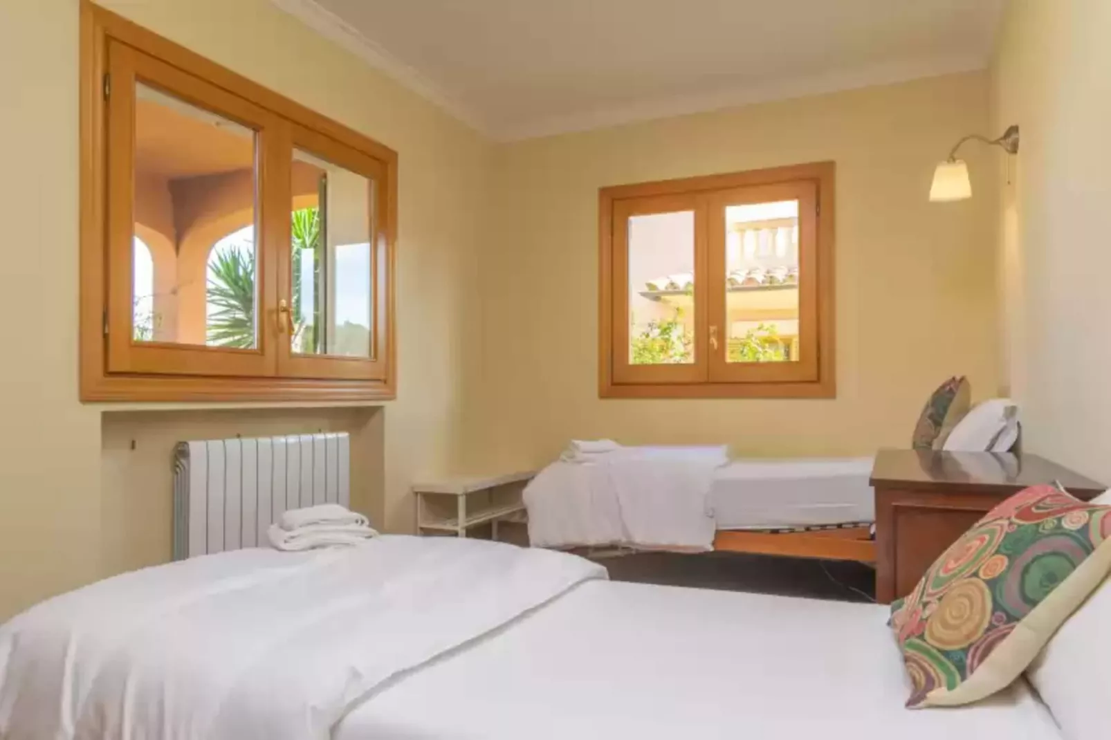 Paradise 88-Bedroom