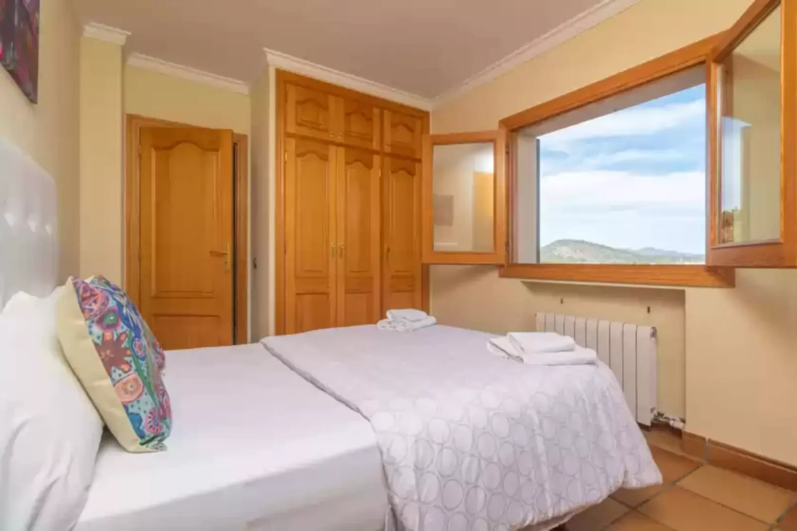 Paradise 88-Bedroom