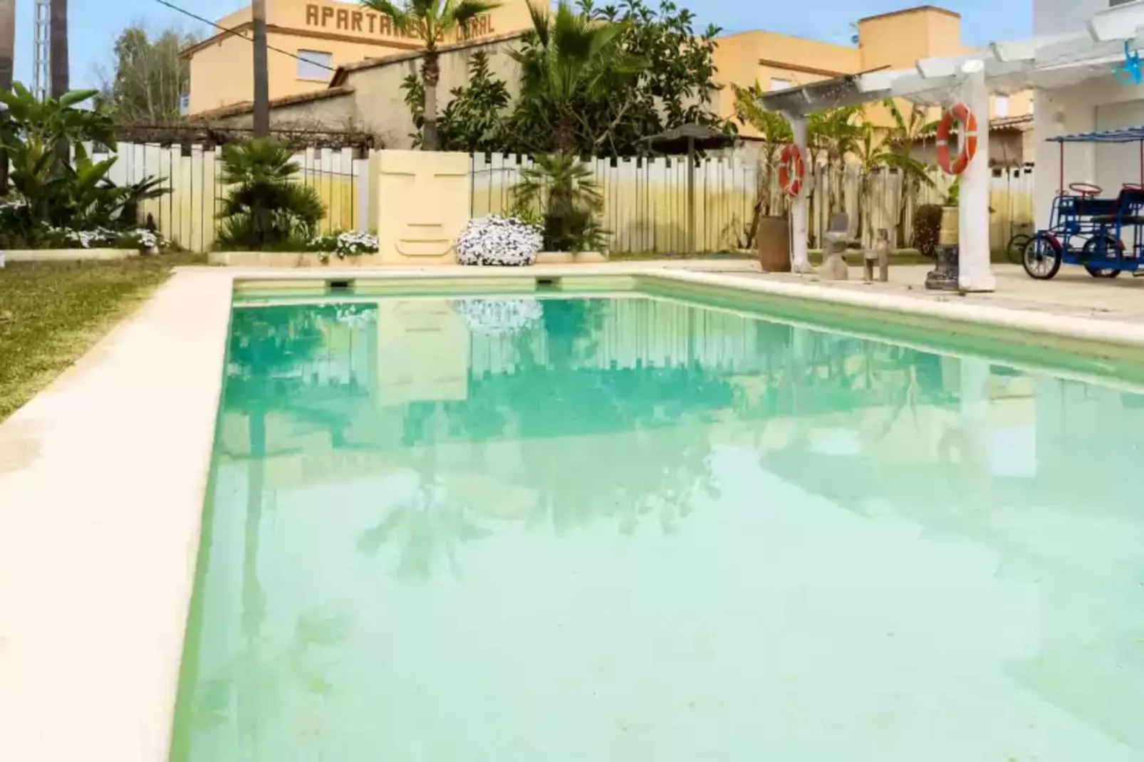 ArmonÍa (dÉnia)-Pool