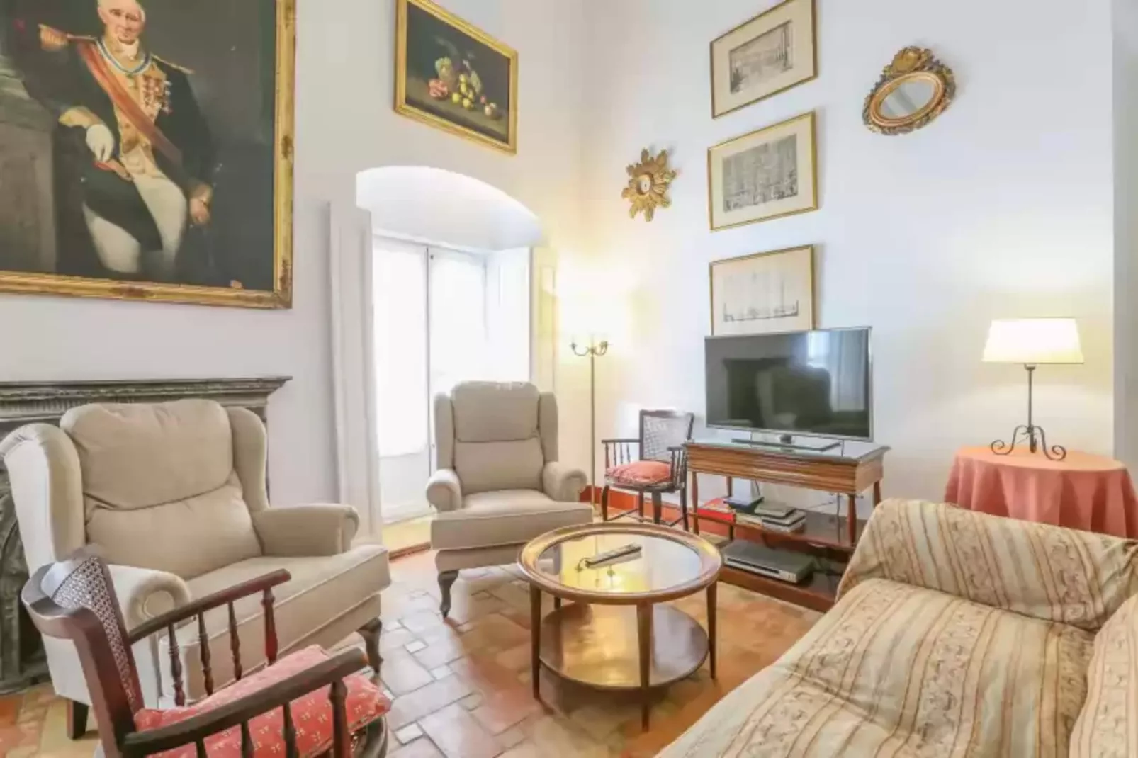 Posada De La Casa Del Pintor Hab. Jaen-Living room