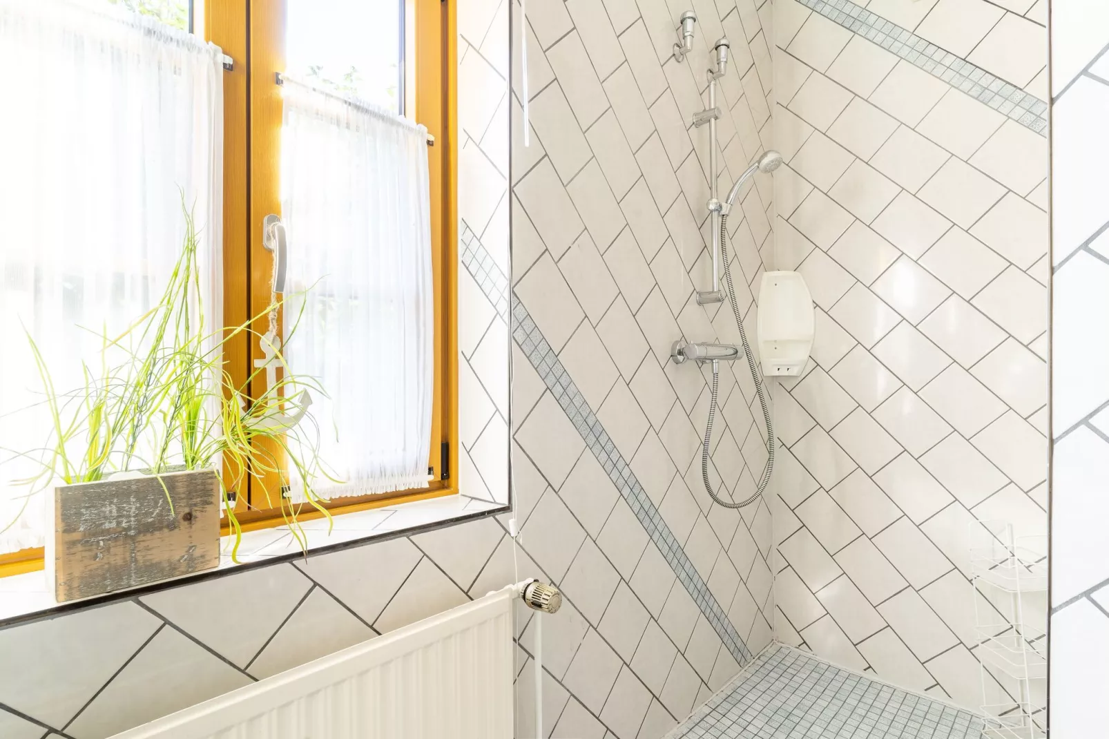 Ferienwohnung Vogelkoje Vollerwiek-Bathroom
