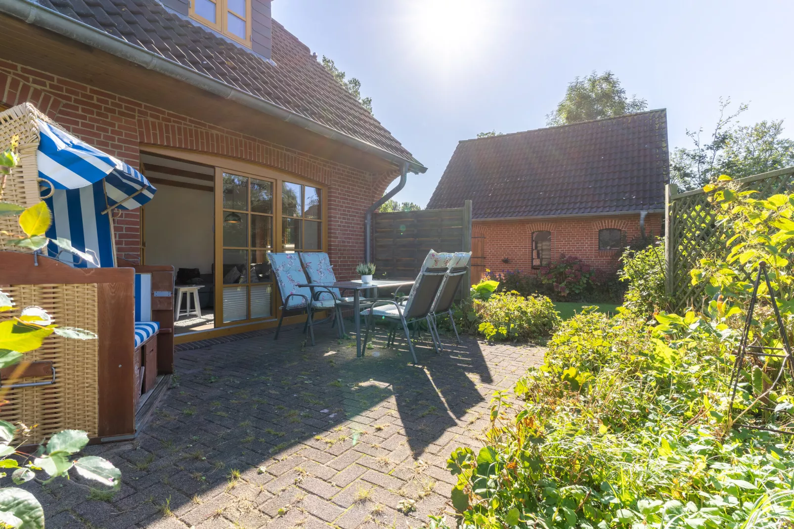 Ferienwohnung Vogelkoje Vollerwiek-Terrace balcony