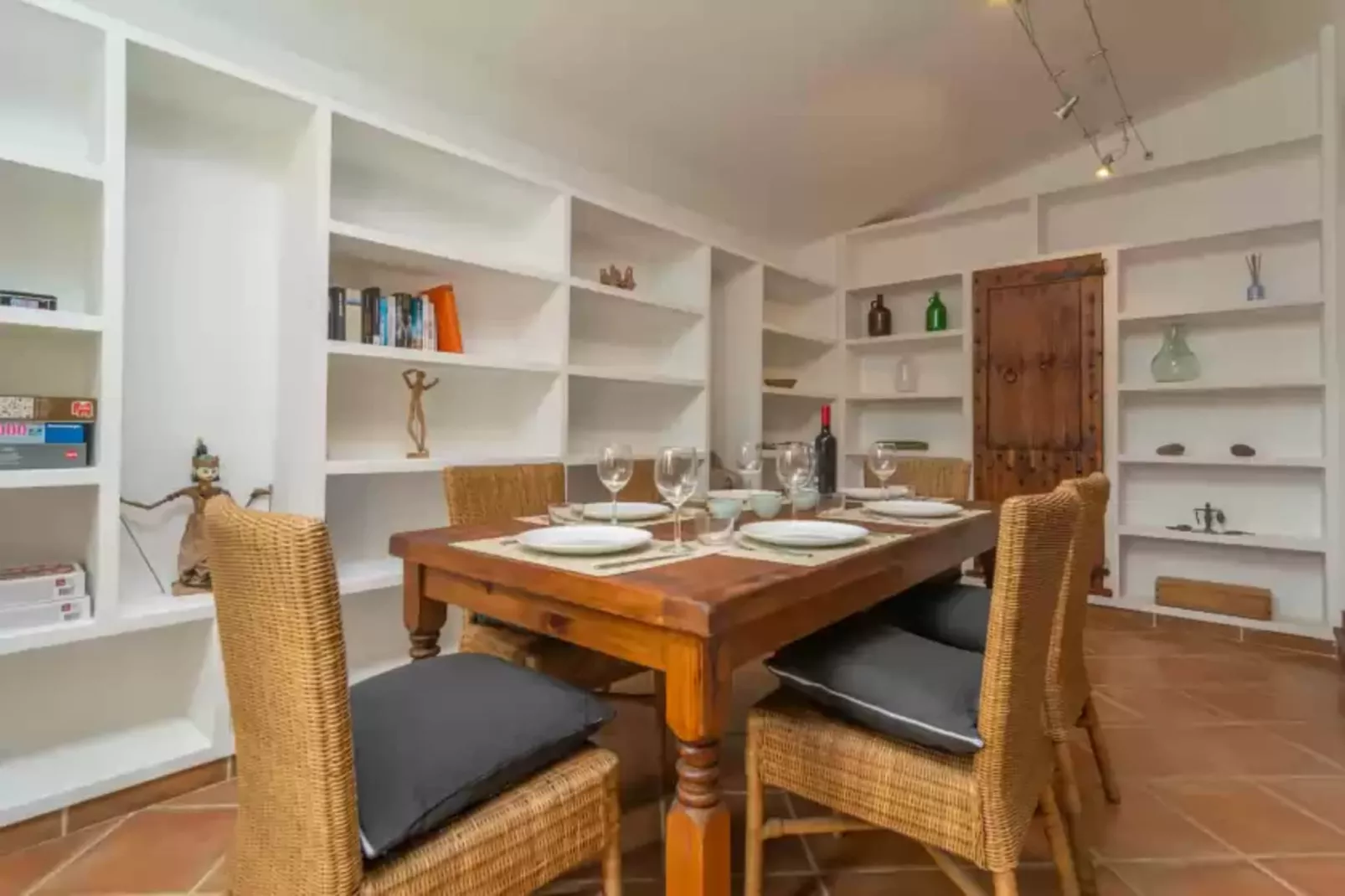 Tres Mares-Dining room