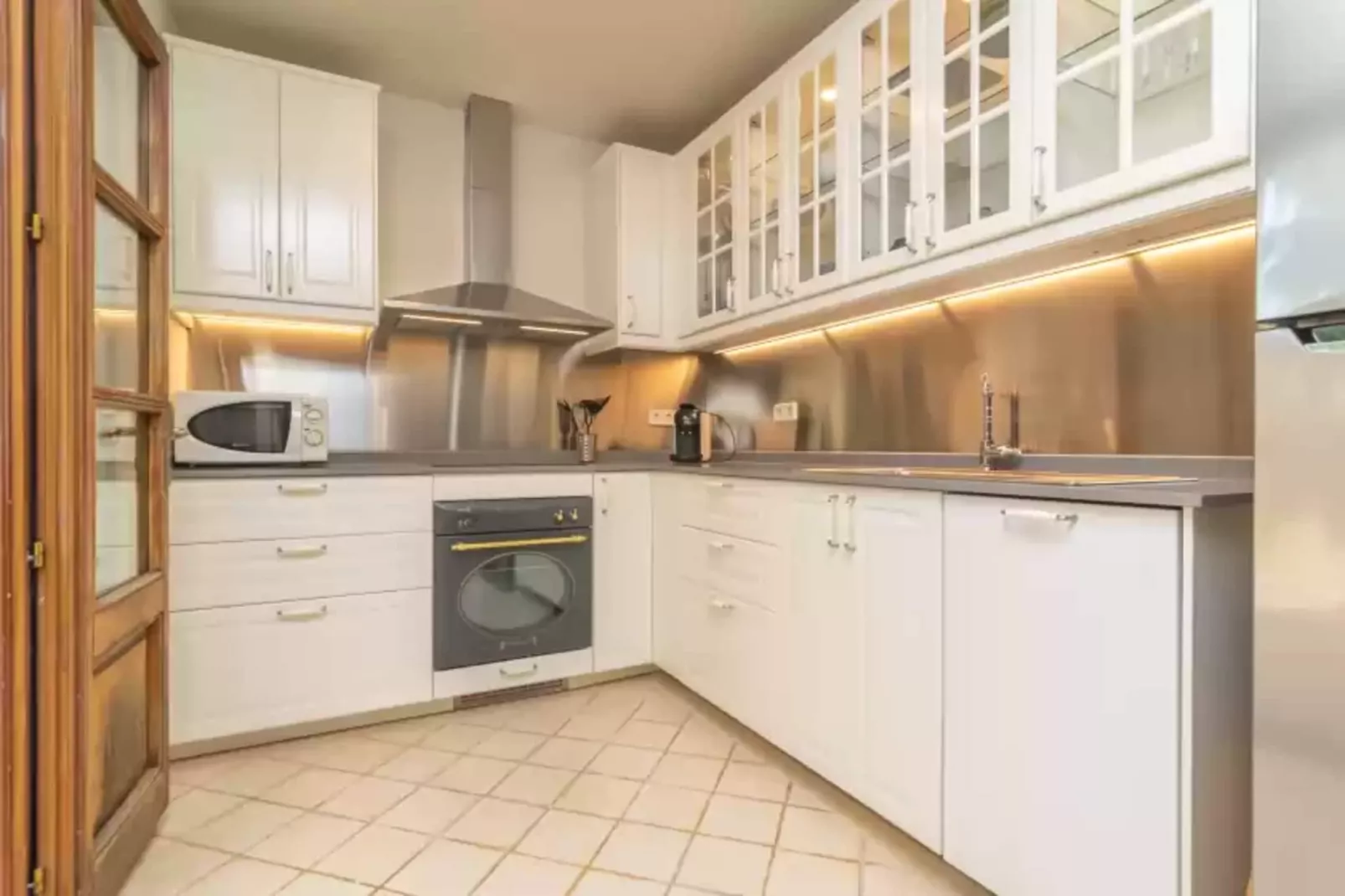 Tres Mares-Kitchen