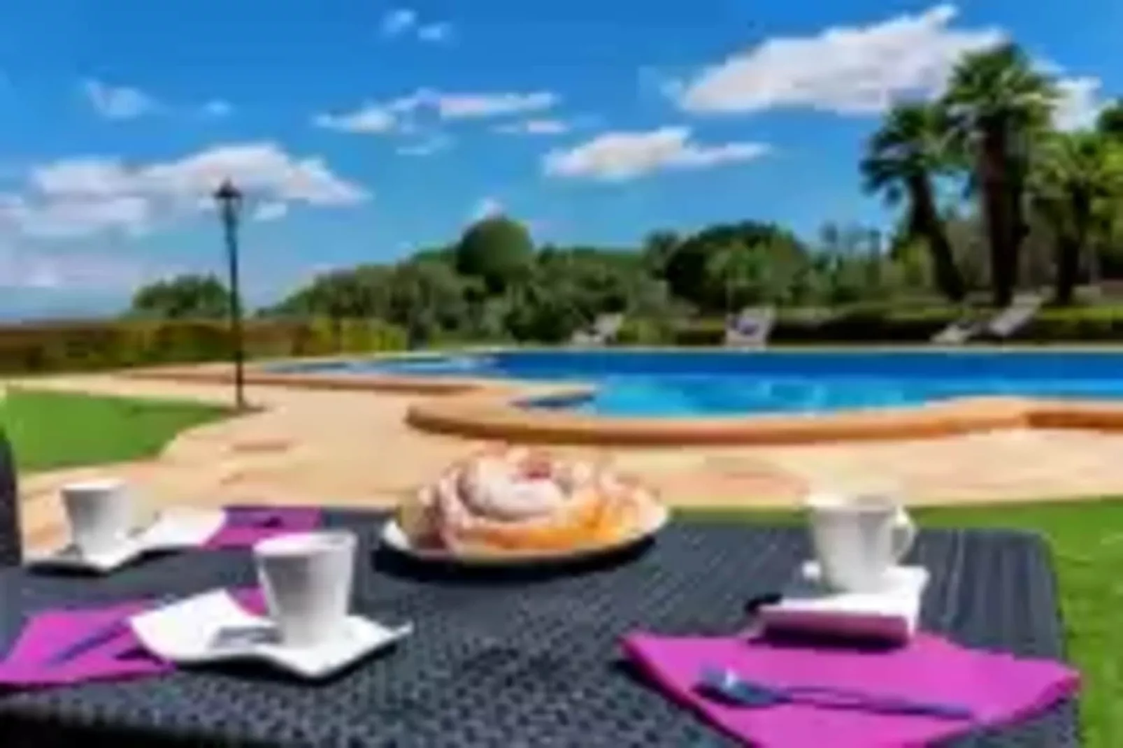 Cases De Son Roig-Pool