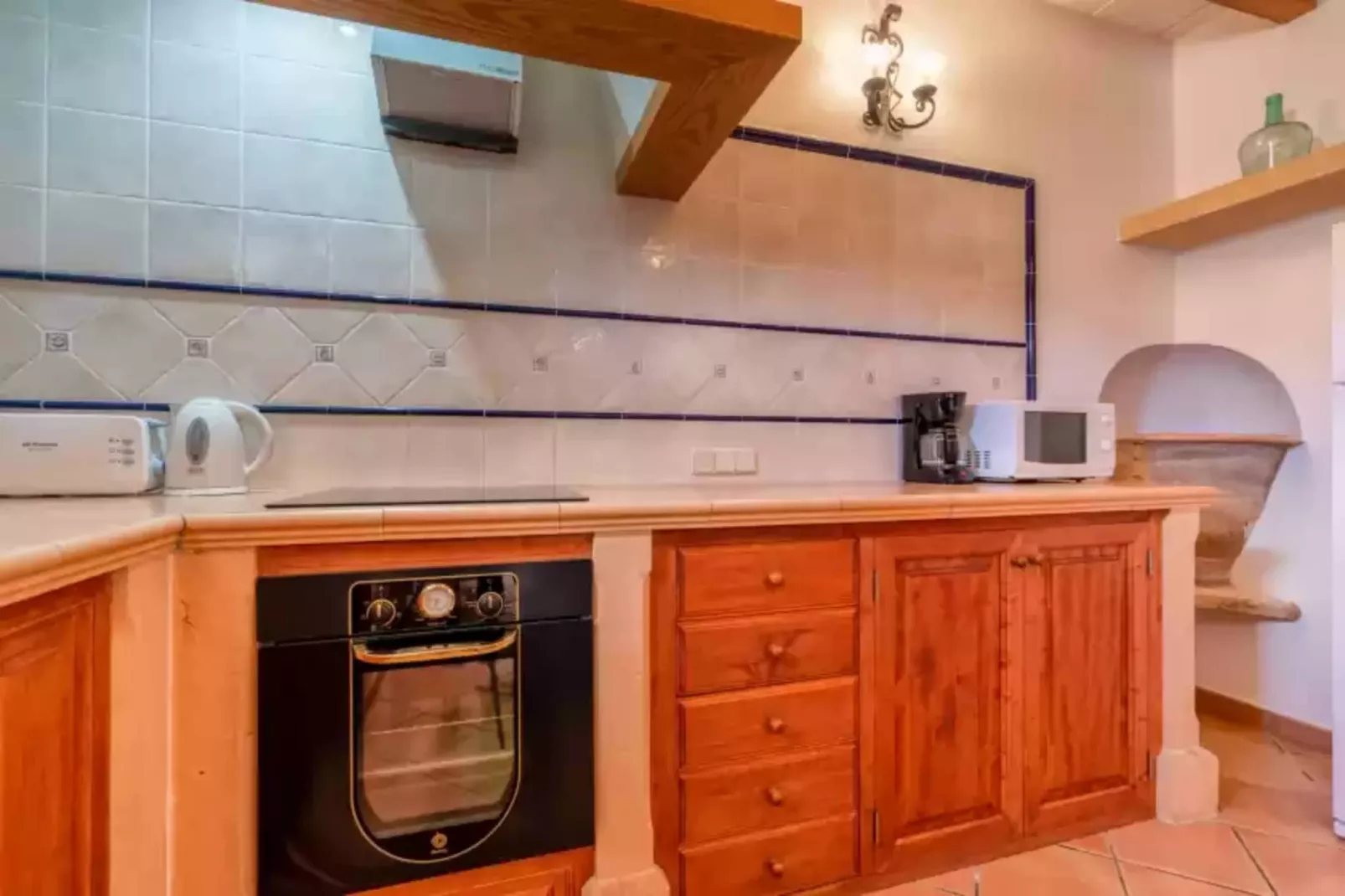 Cases De Son Roig-Kitchen