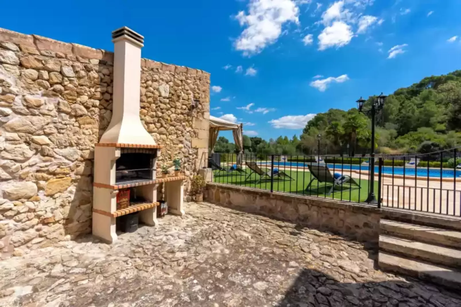 Cases De Son Roig-Terrace balcony