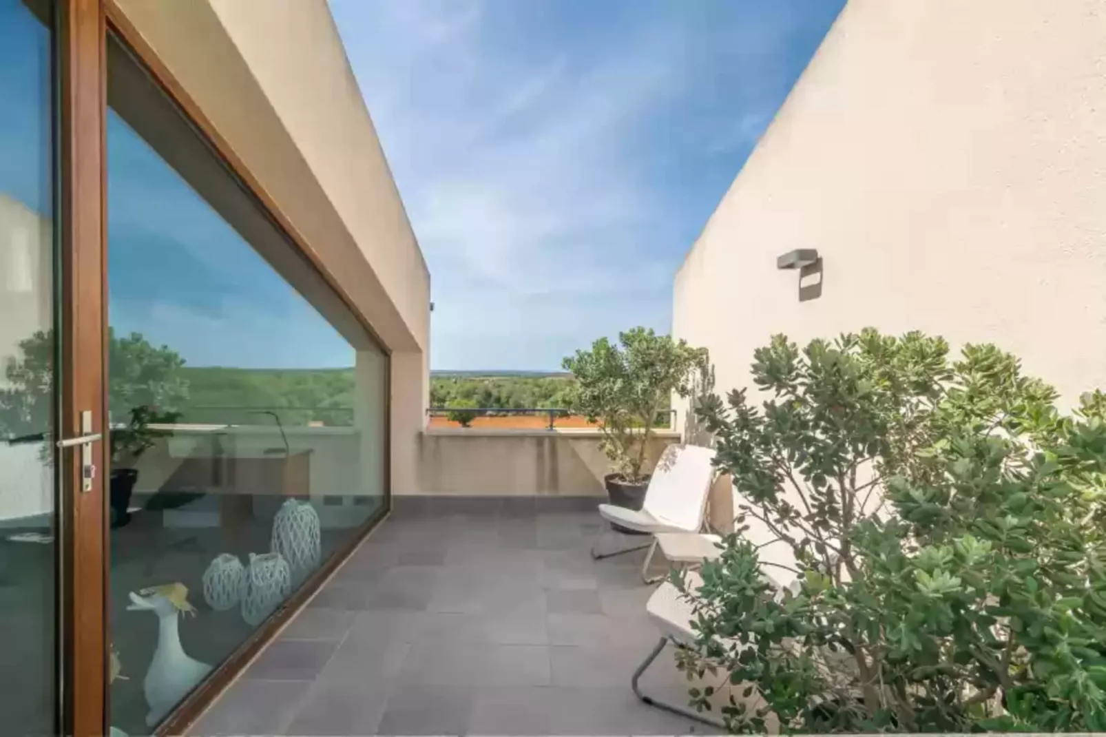 Can MaimÓ Nou-Terrace balcony
