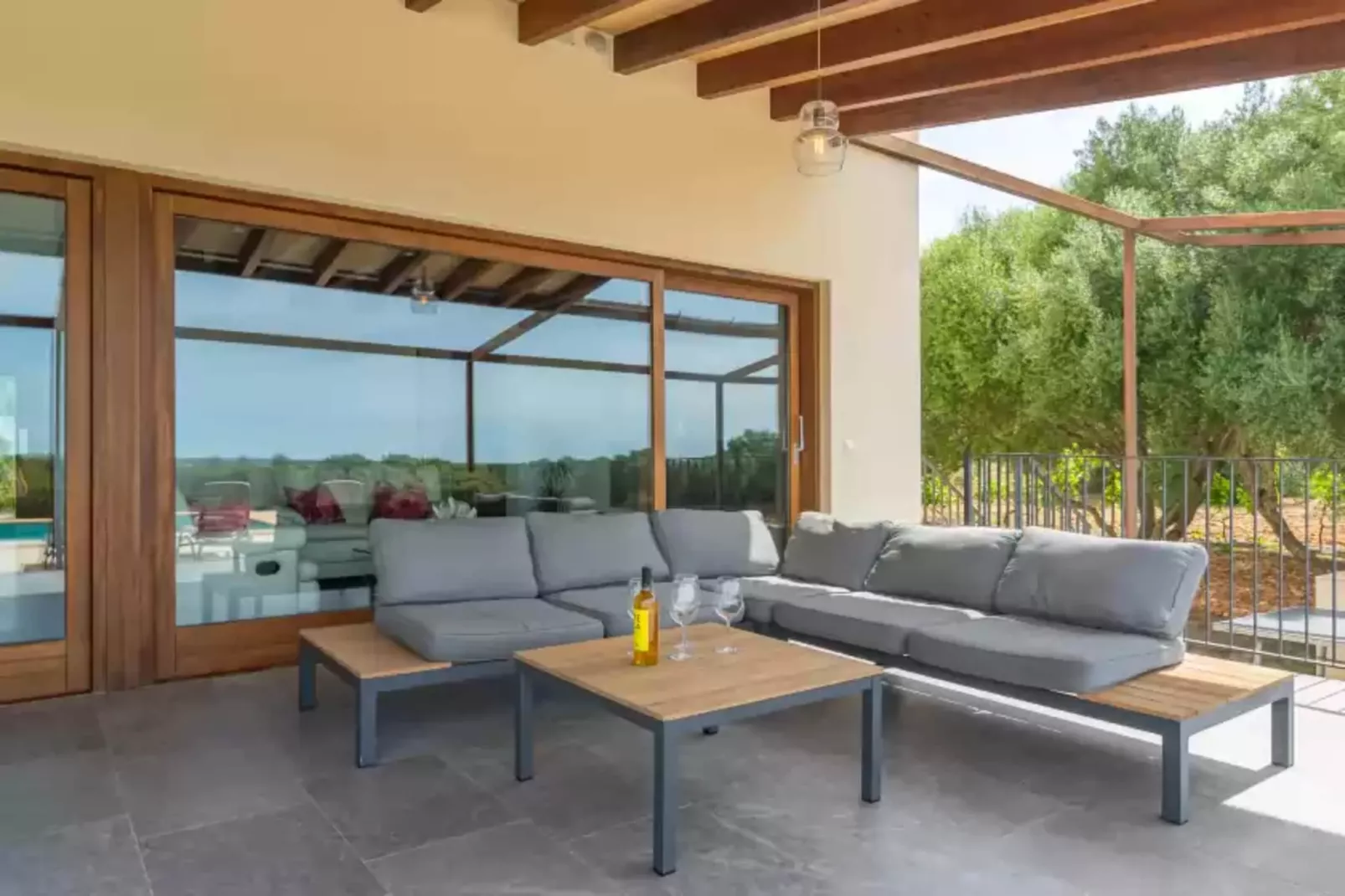 Can MaimÓ Nou-Terrace balcony