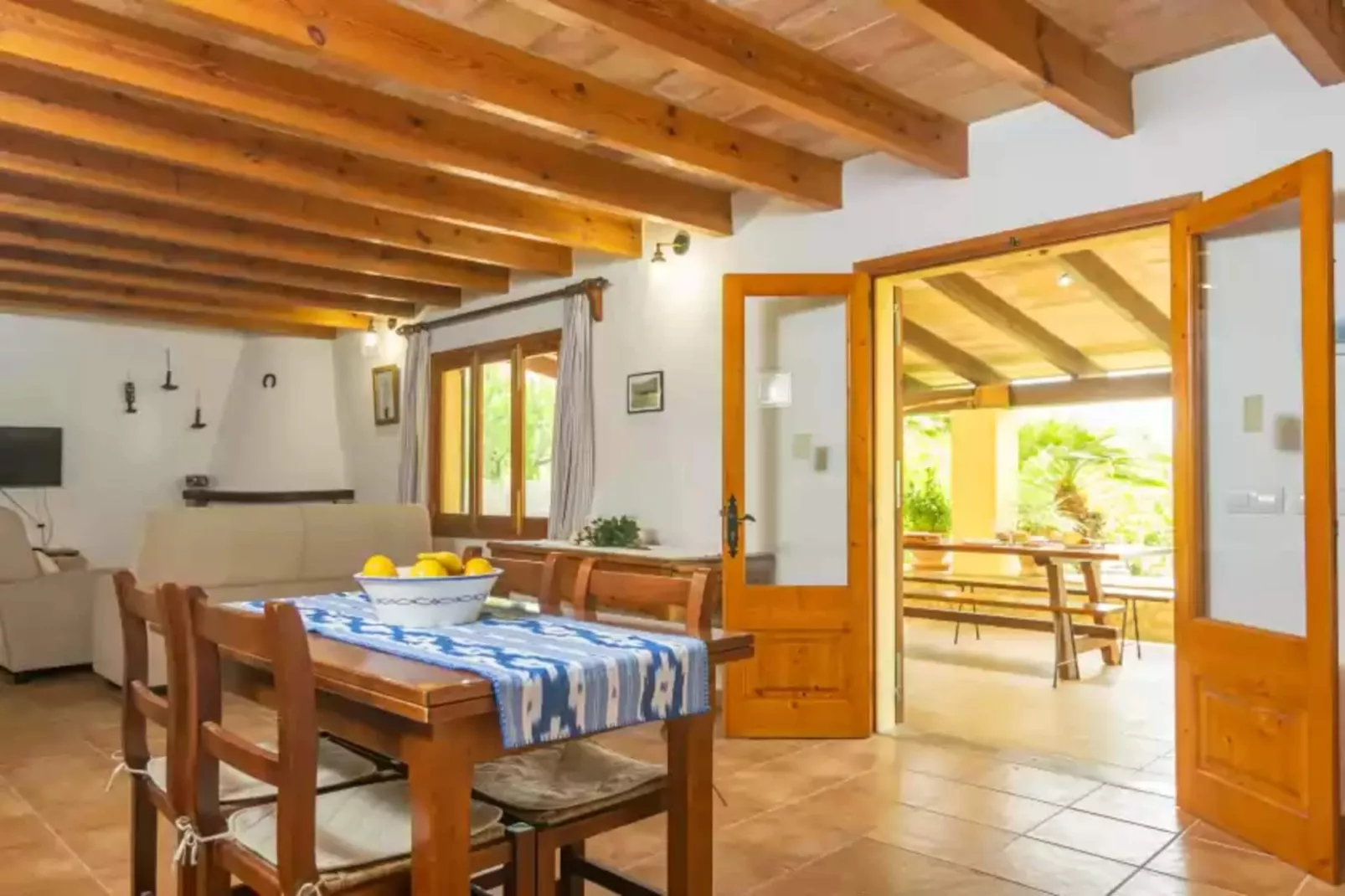 Marina (pollenÇa)-Dining room