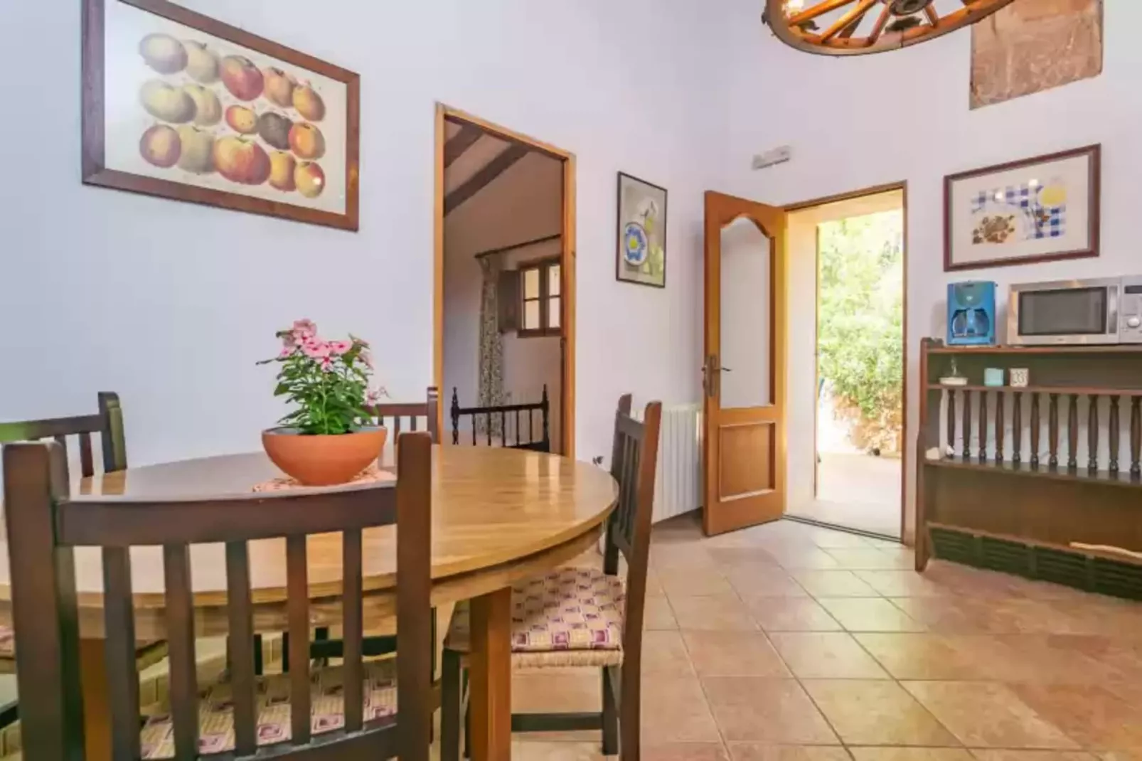 Son Mayol 2-Dining room