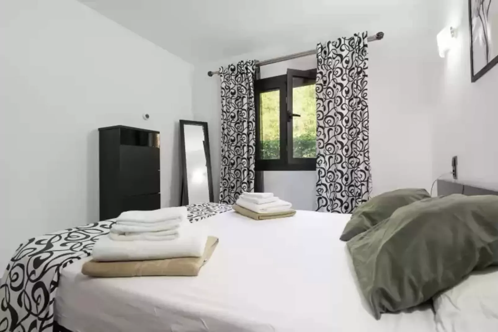 Ca Na Carmen (crestatx)-Chambre