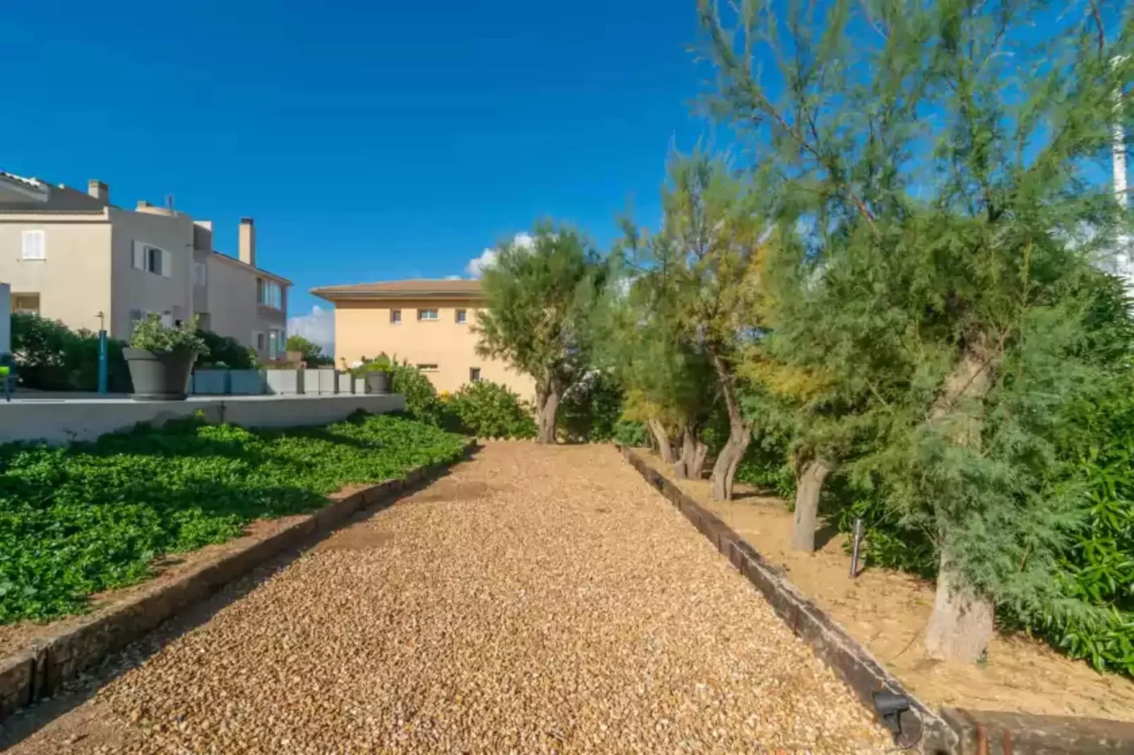 Casa Del Mar-Gardens summer