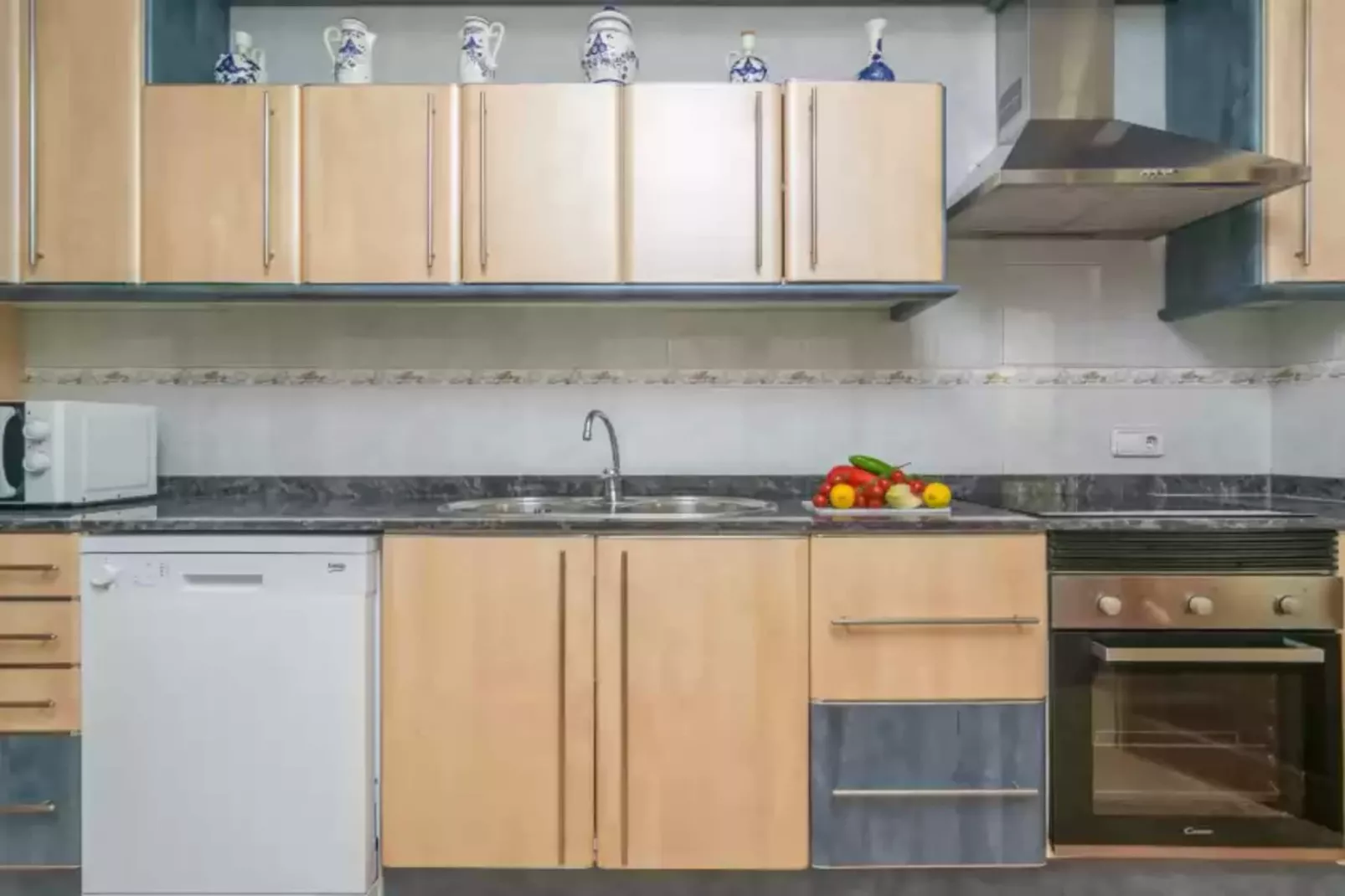 Pomeres 9-Kitchen