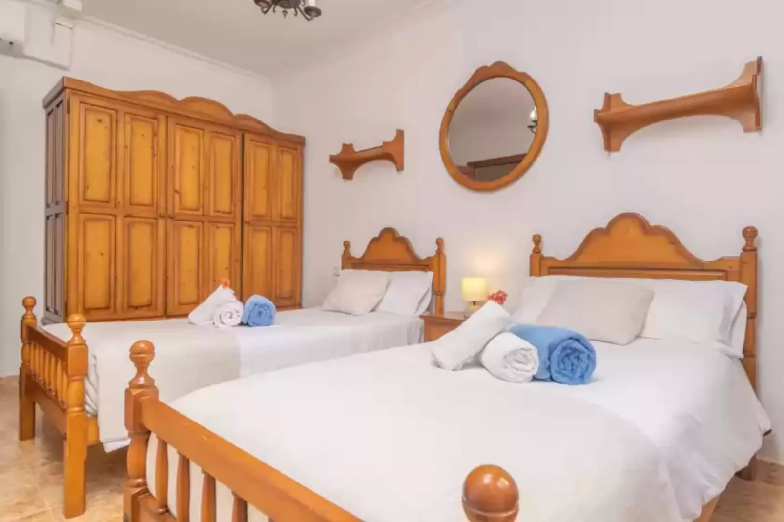 Pomeres 9-Bedroom