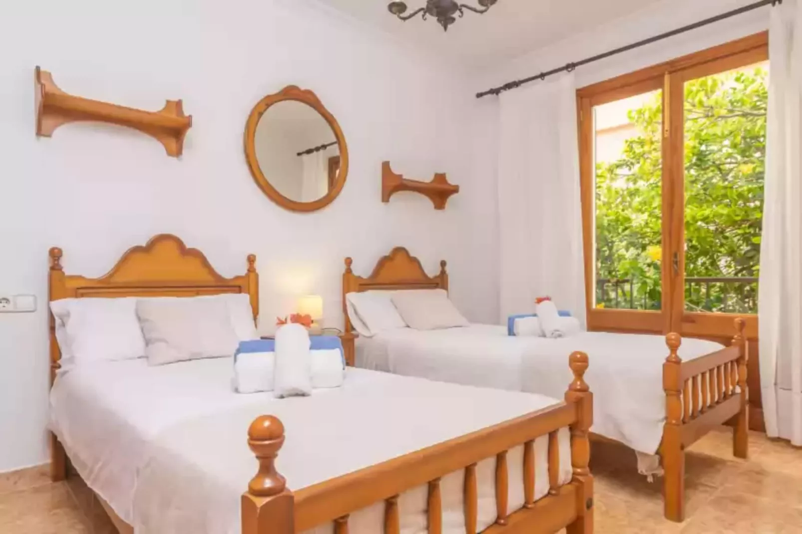 Pomeres 9-Bedroom
