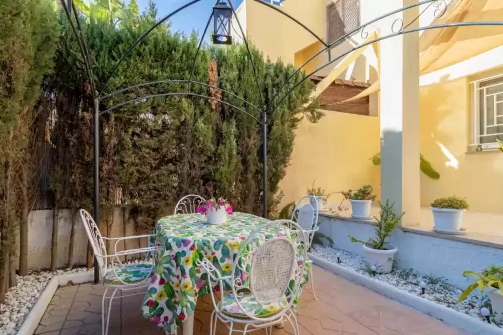Bahamas Iii (sant Joan)-Terrassenbalkon
