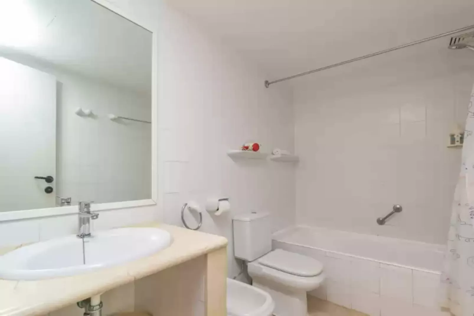 Tampa Bay V3b3-Bathroom