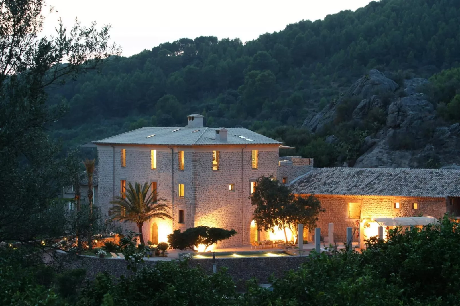 Casa Hidalgo-Exterior summer