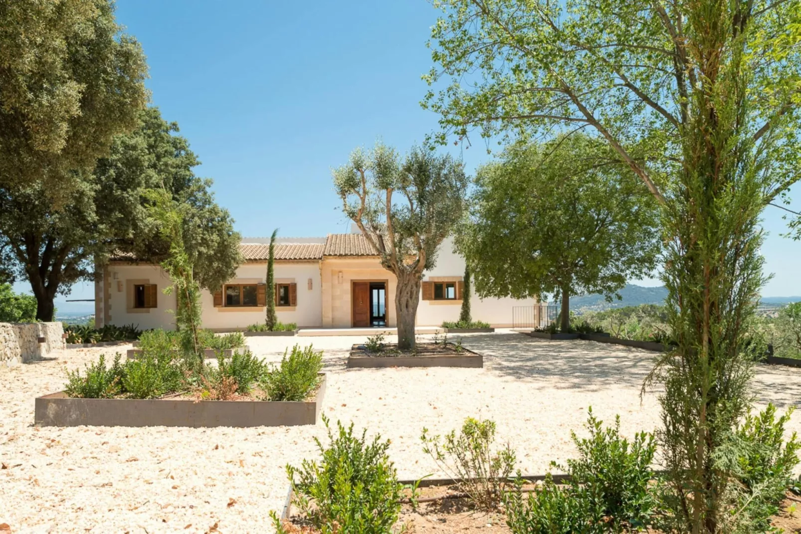 Can Goyo-Exterior summer