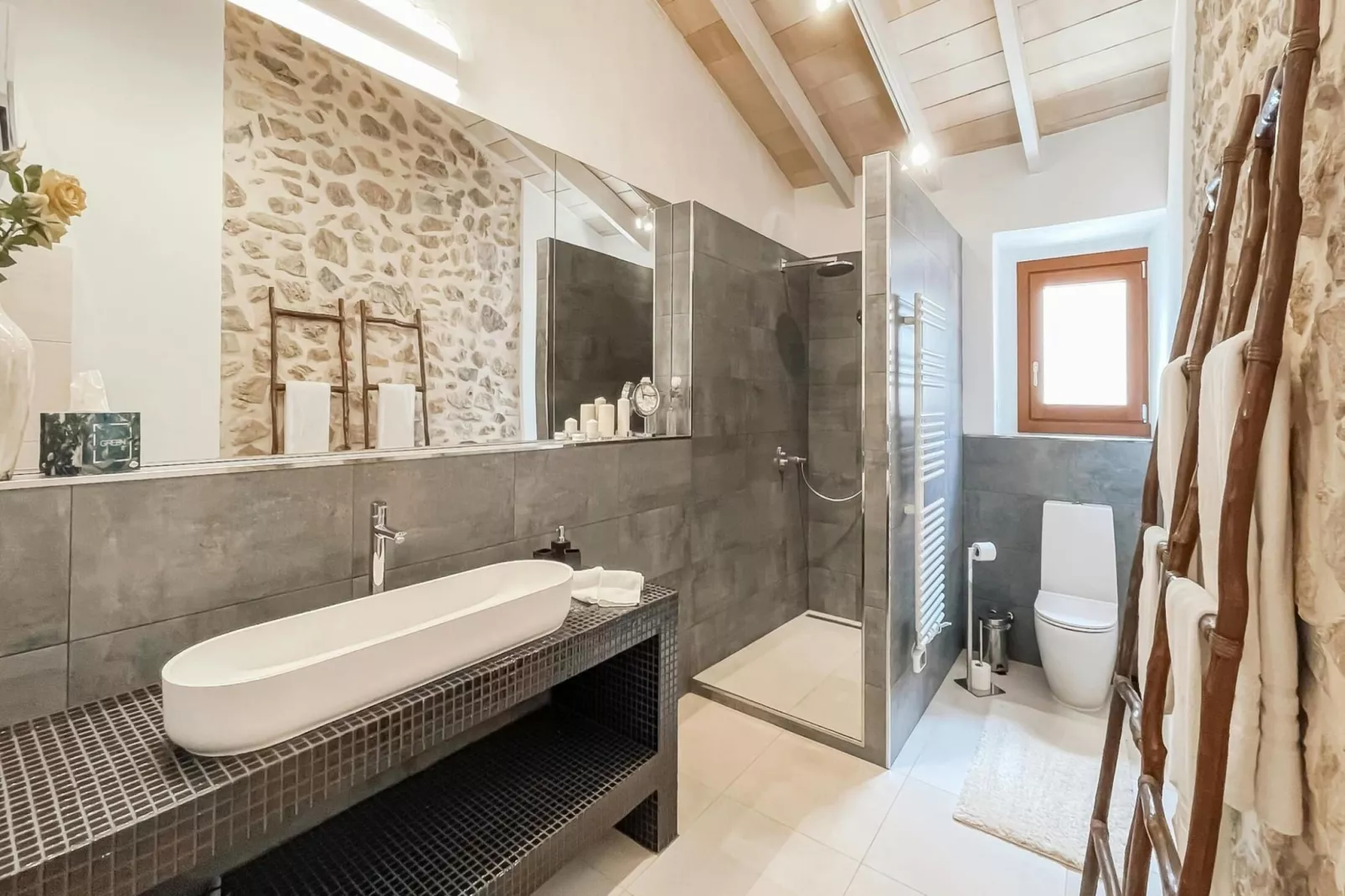 Casa Belisima-Bathroom