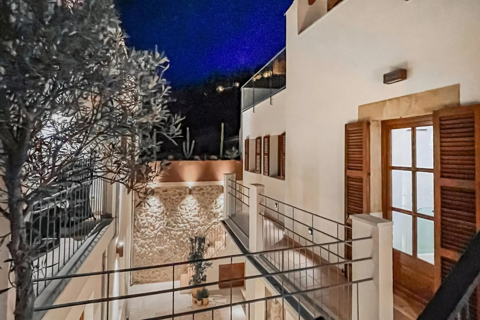 Casa Belisima-Terrace balcony