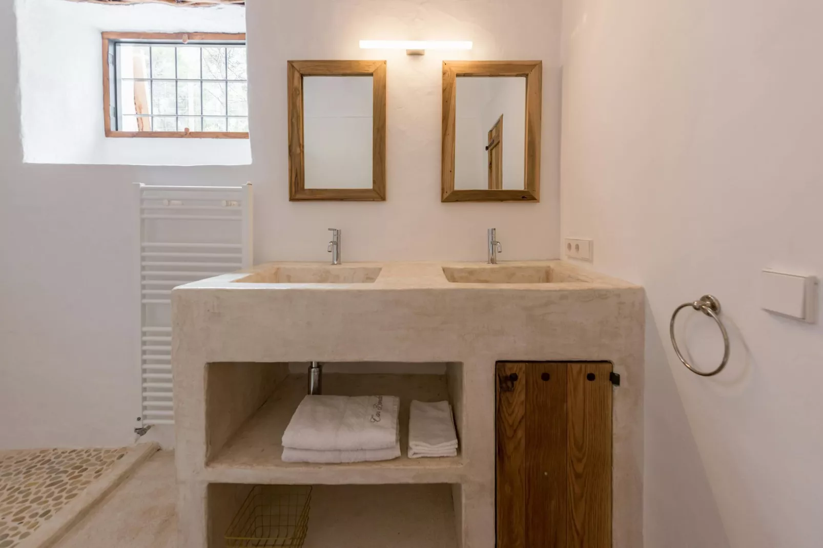 Can Belen-Bathroom