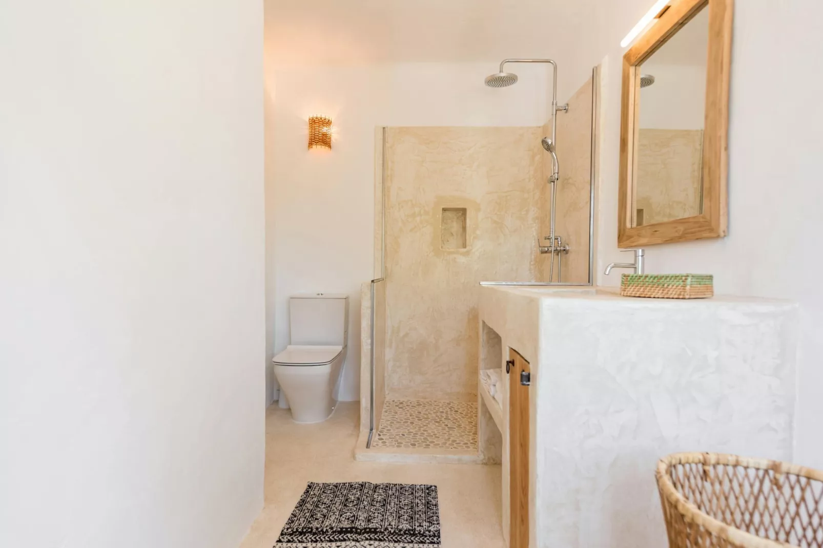 Can Belen-Bathroom