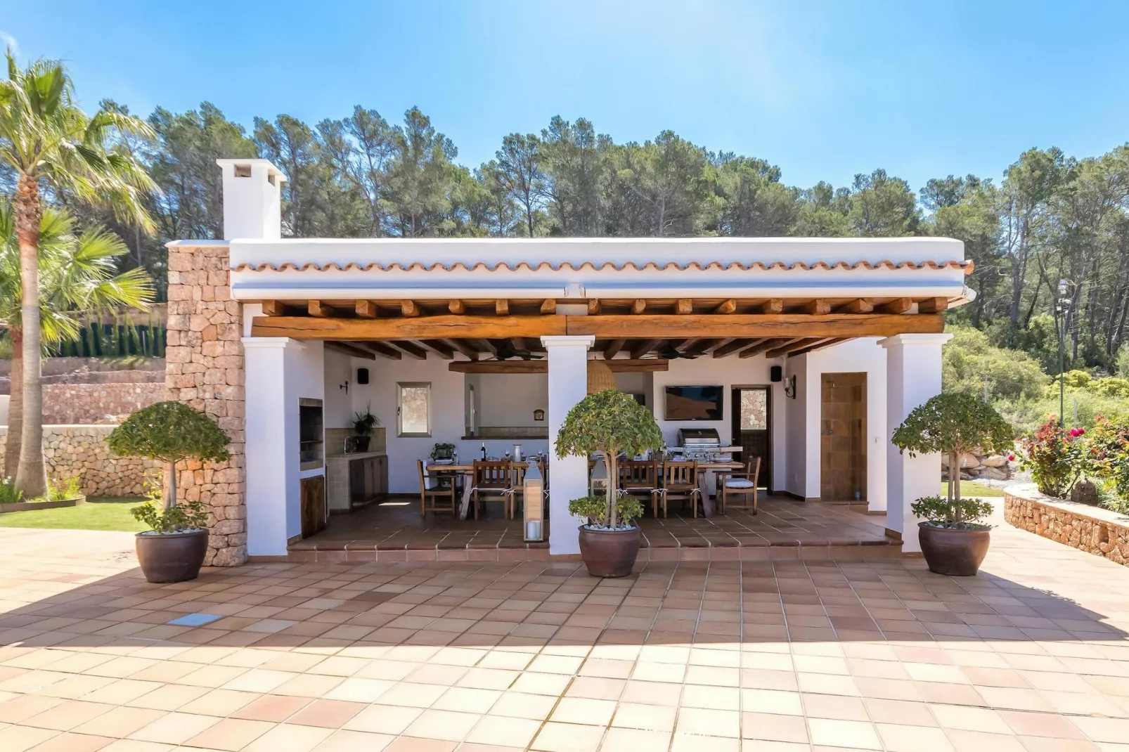 Can Tierra-Exterior summer
