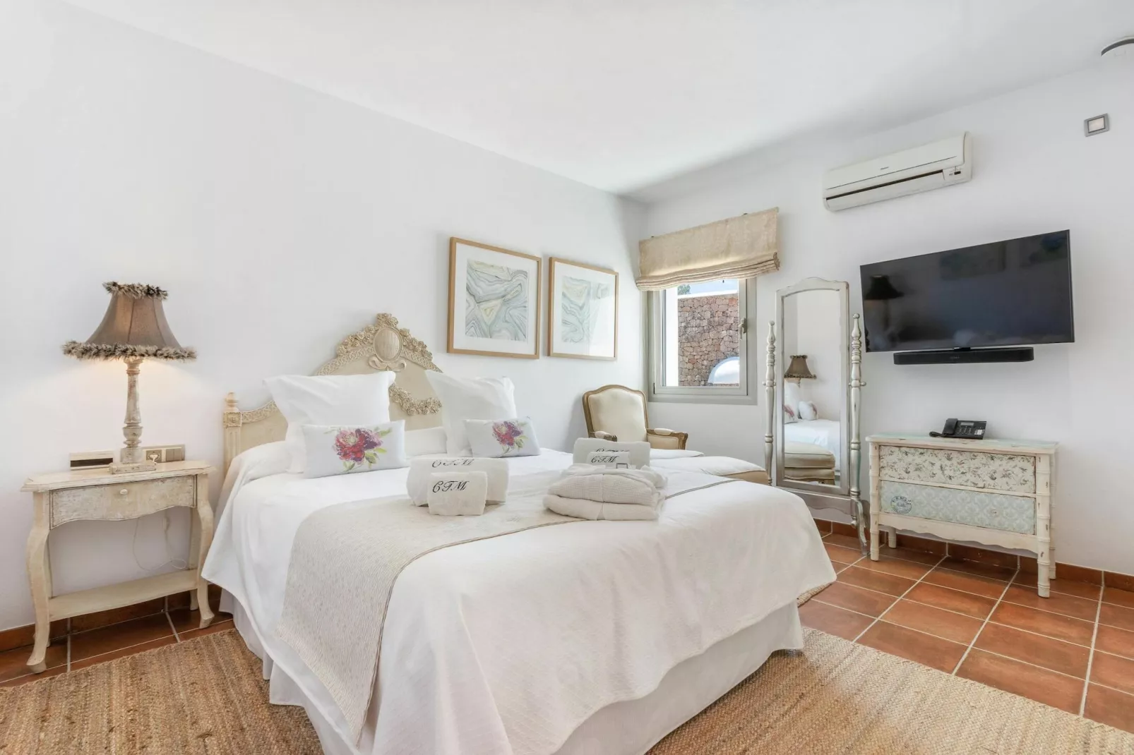 Can Tierra-Bedroom