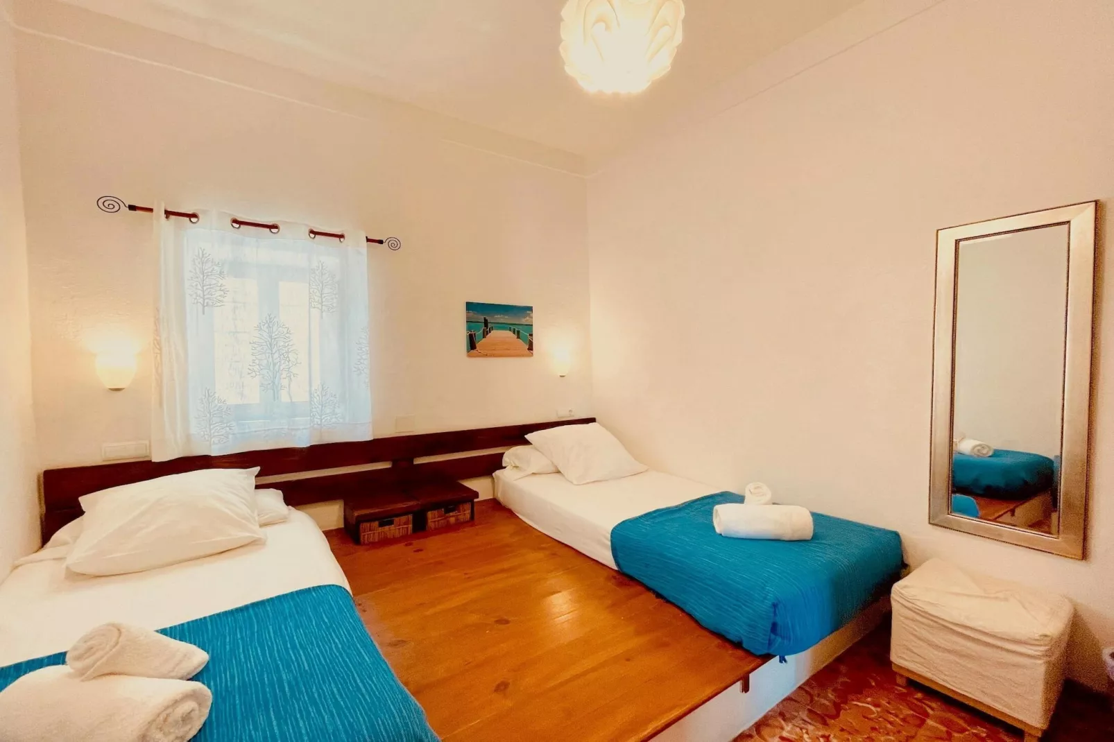 Can Elissa-Bedroom