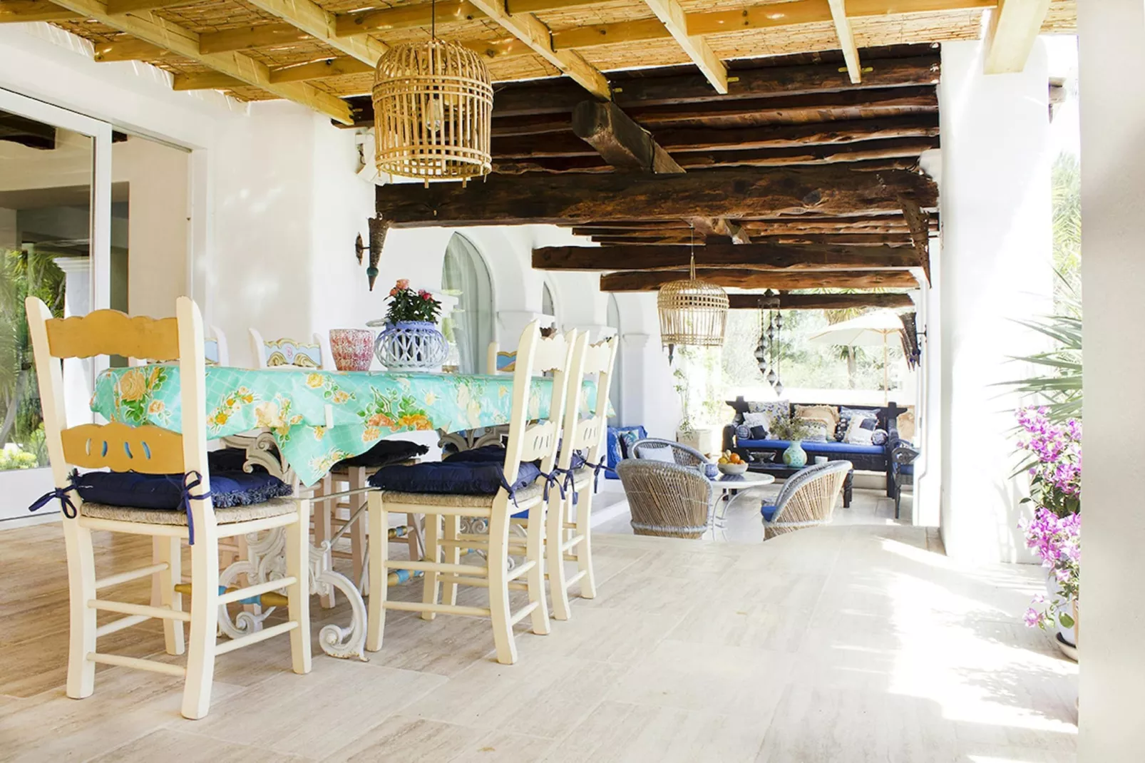 Can Arte-Terrace balcony