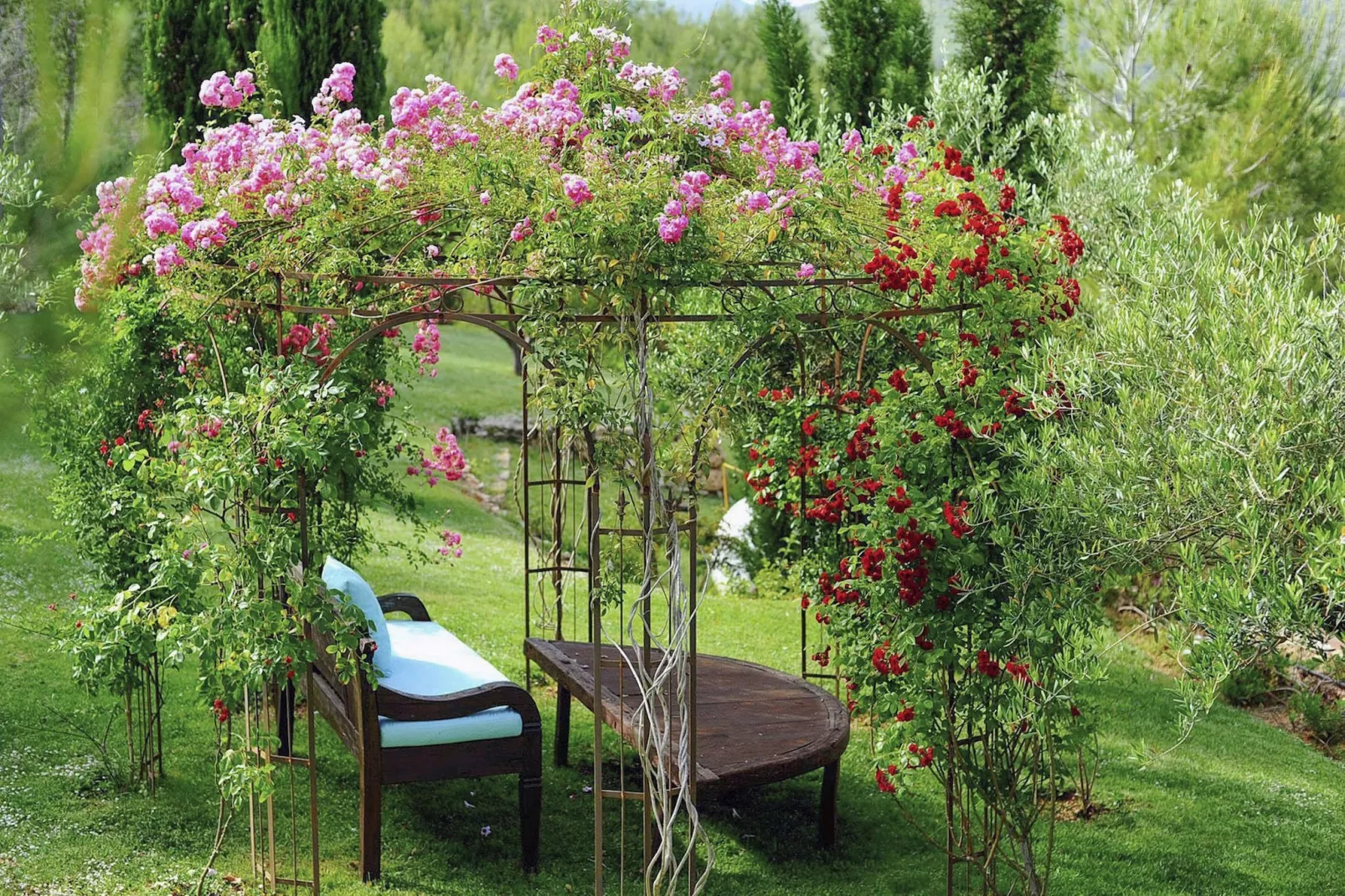 Can Arte-Gardens summer
