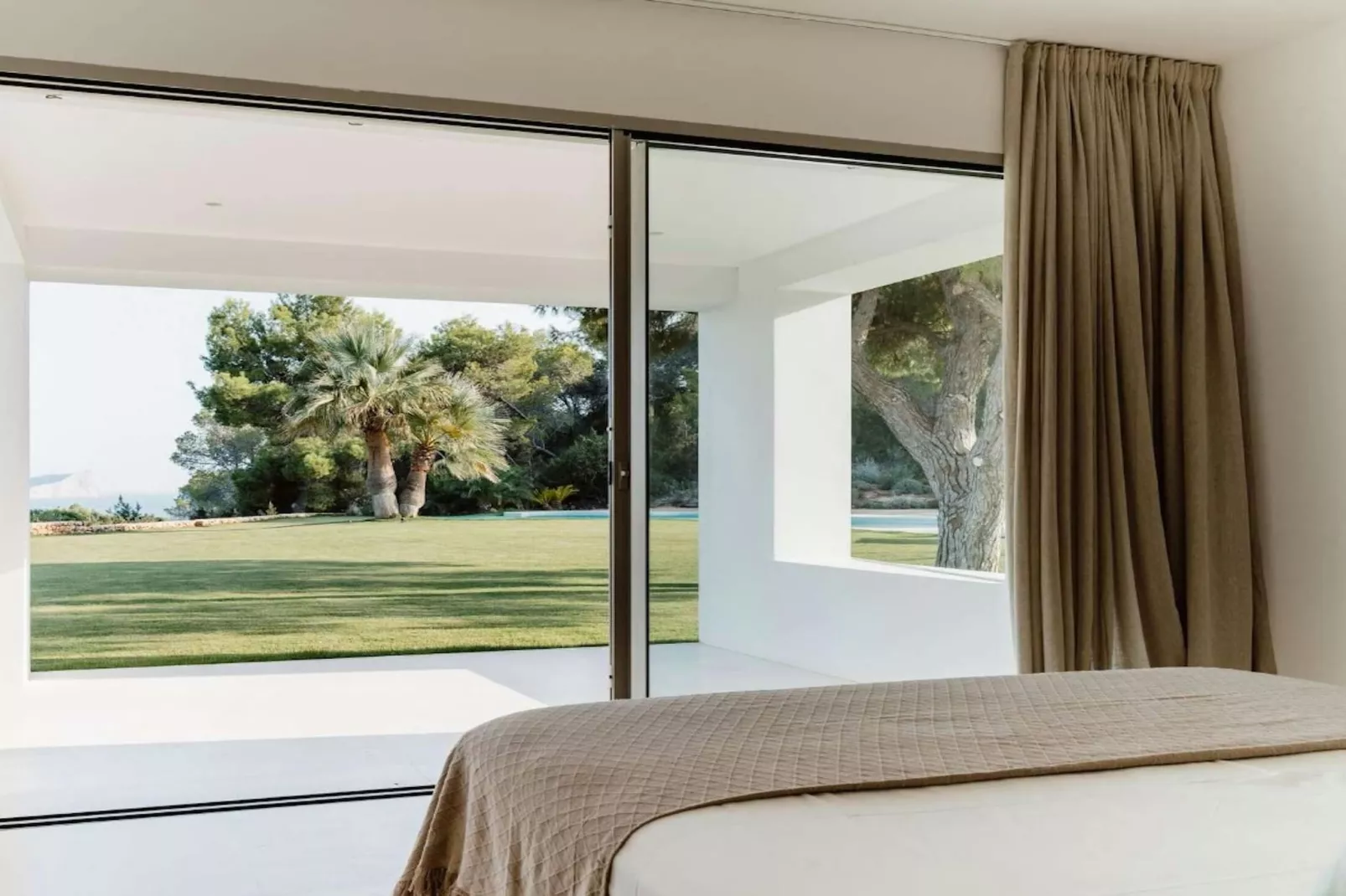 Can Taurino-Bedroom