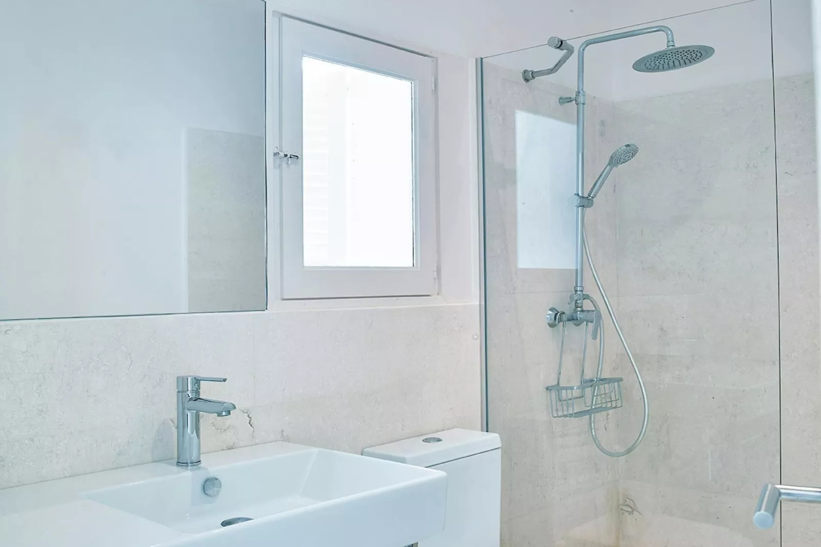 Can Taurino-Bathroom