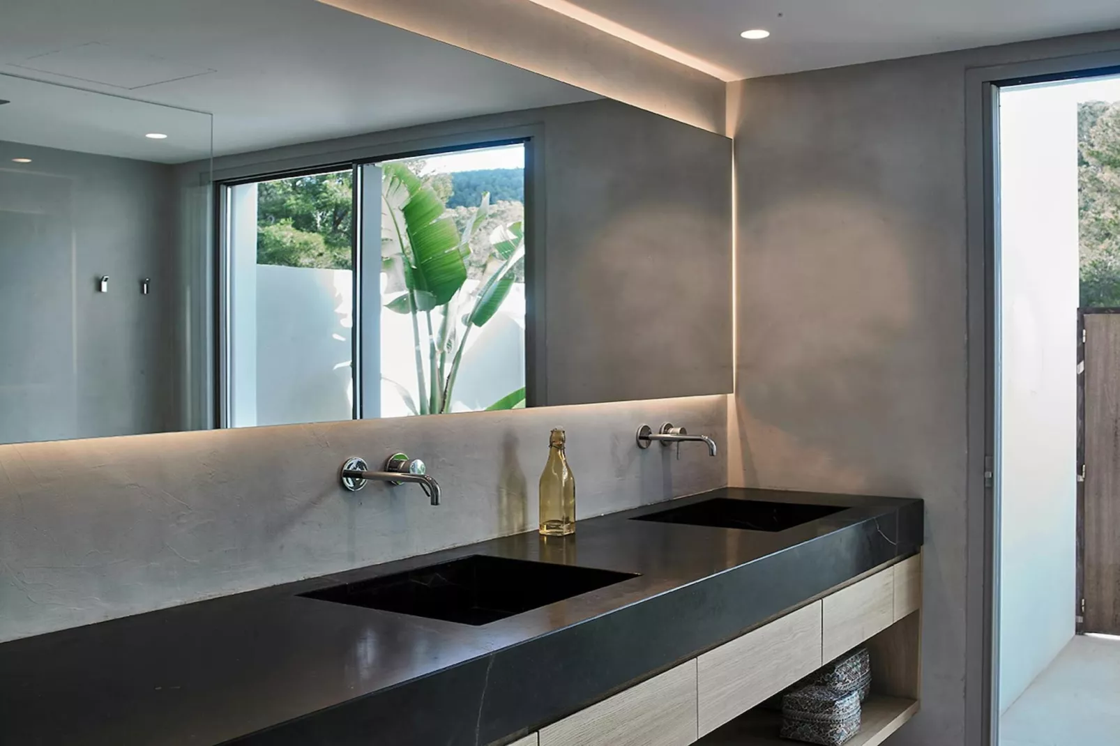 Can Taurino-Bathroom