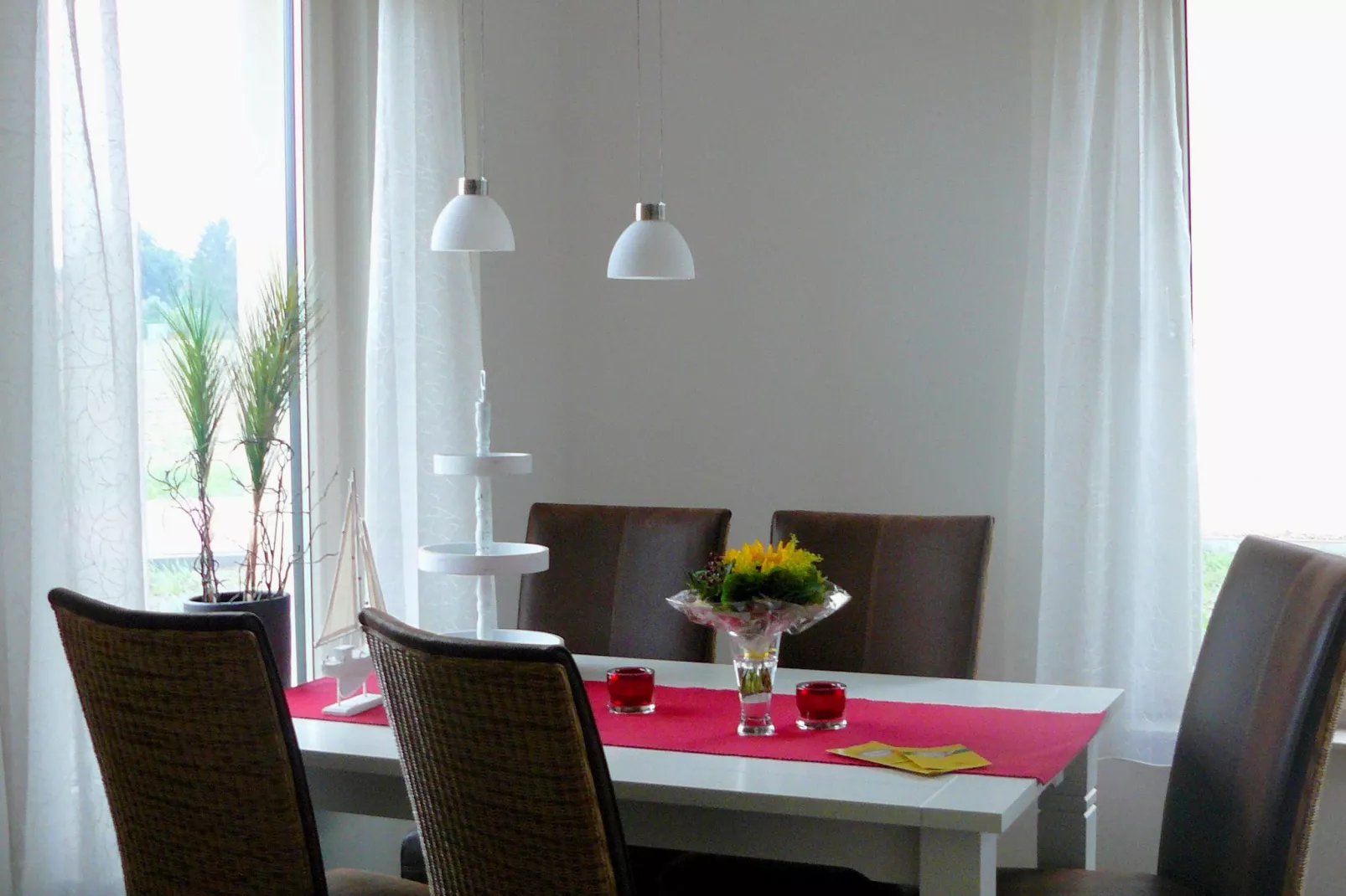 Ericaheidepark-Dining room