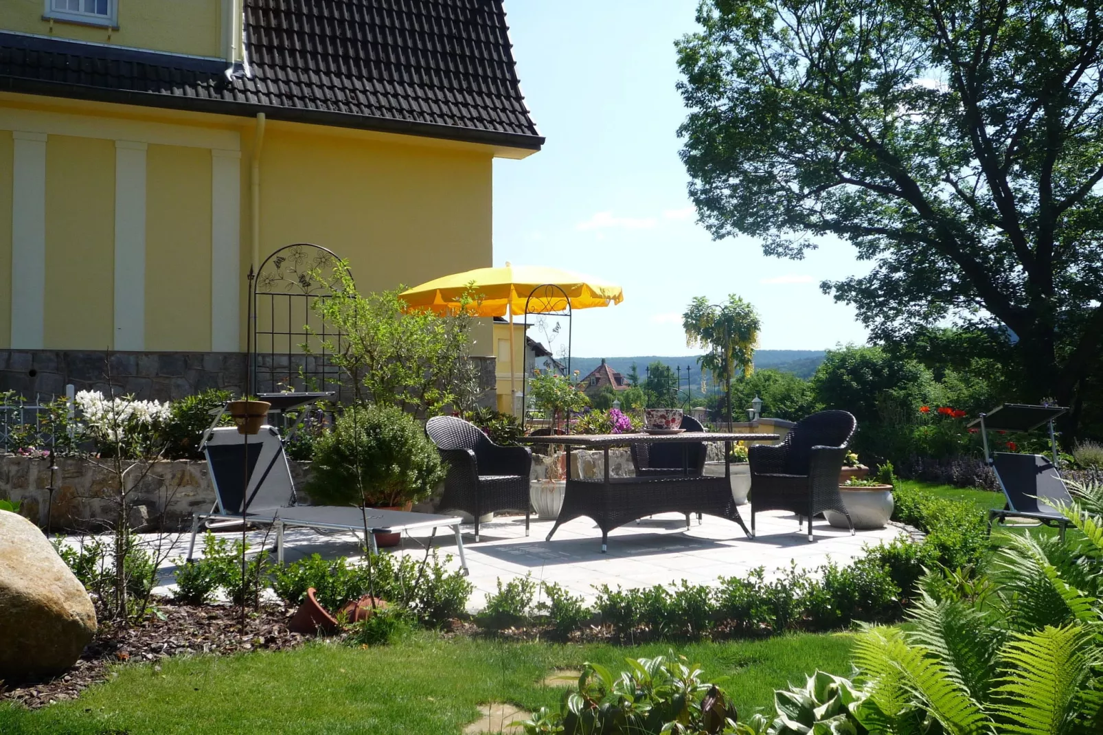 Weserbergland - Bad Pyrmont-Gardens summer