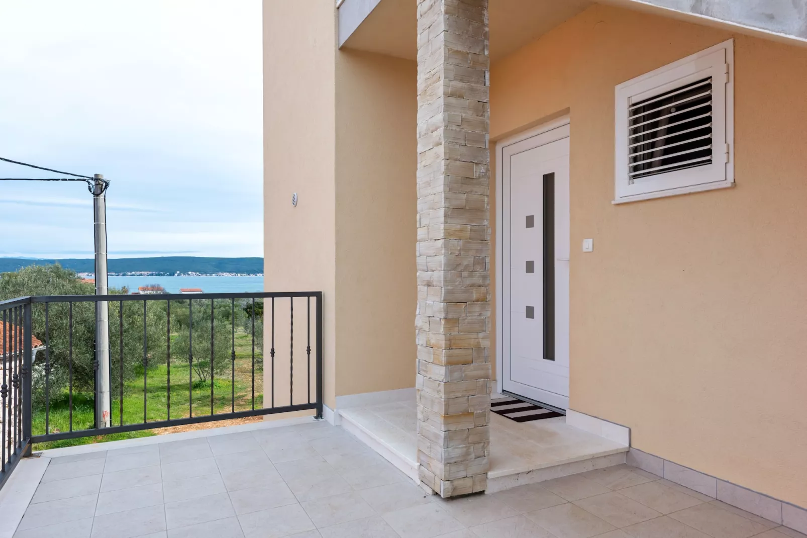 Apartment Pasman with a beautiful sea view 1-Reception hall