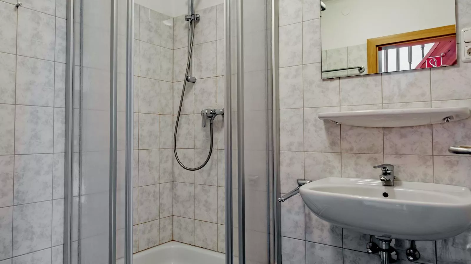 Haus Filzstein-Bathroom