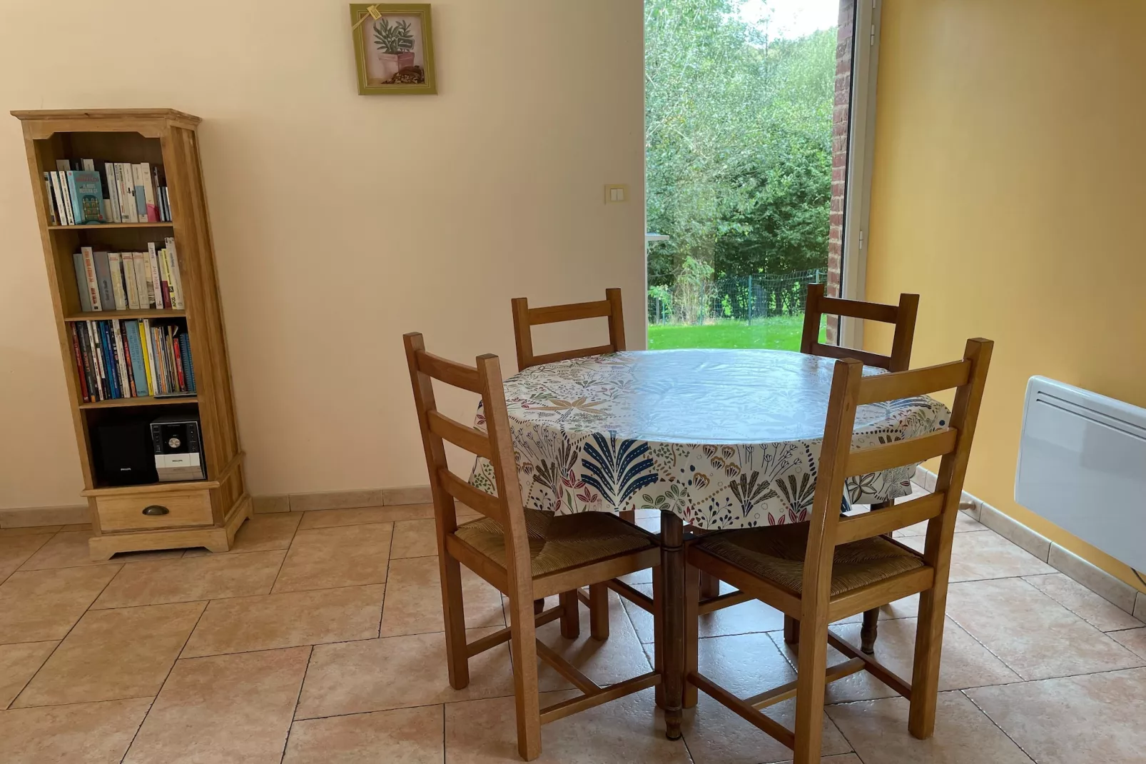 Riviera-Dining room