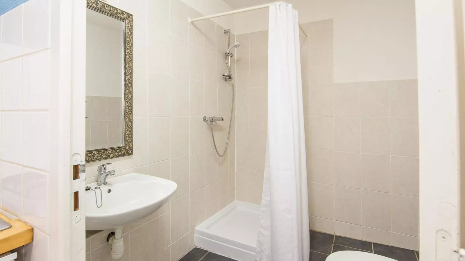Marronnier-Bathroom