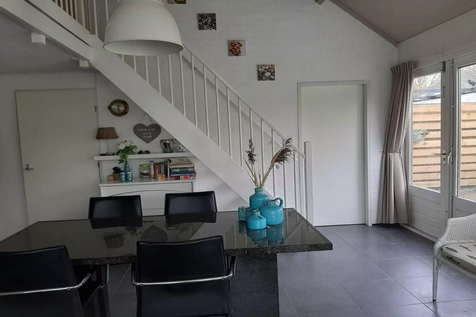 Schoneveld 121 Duinroos Breskens-Dining room