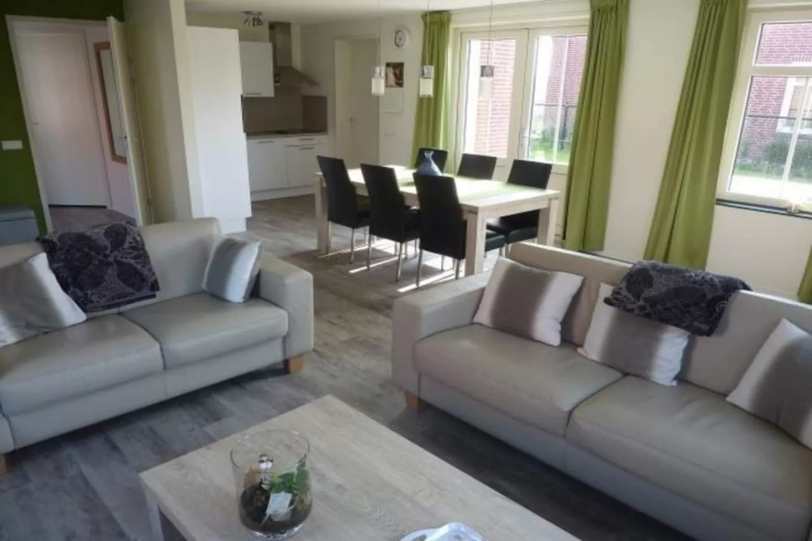 Landgoed de Lente 28 Tulp Breskens-Living room